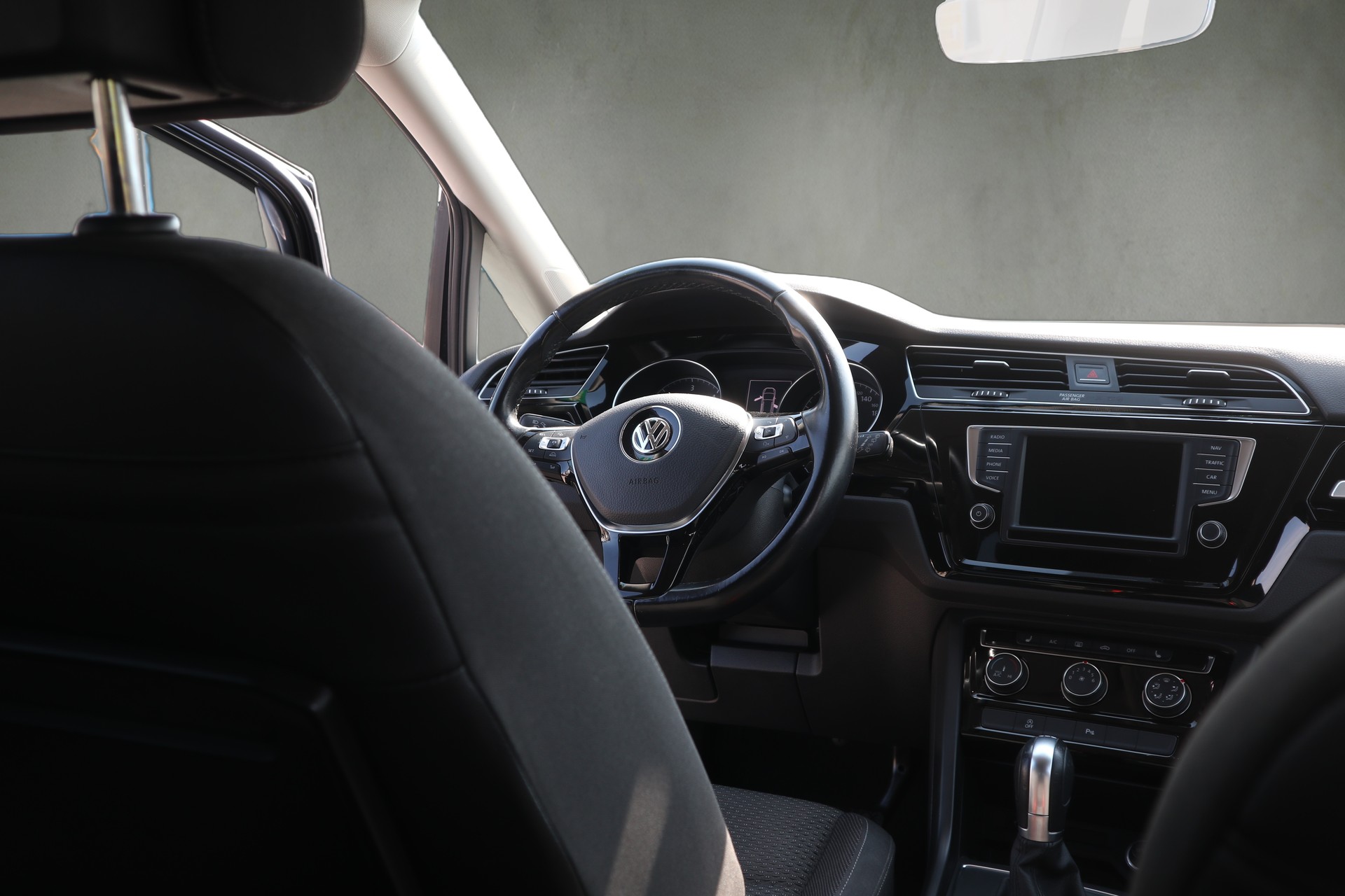 VW Touran 1.6 TDI BlueMotion Technology Comfortline DSG-image-6