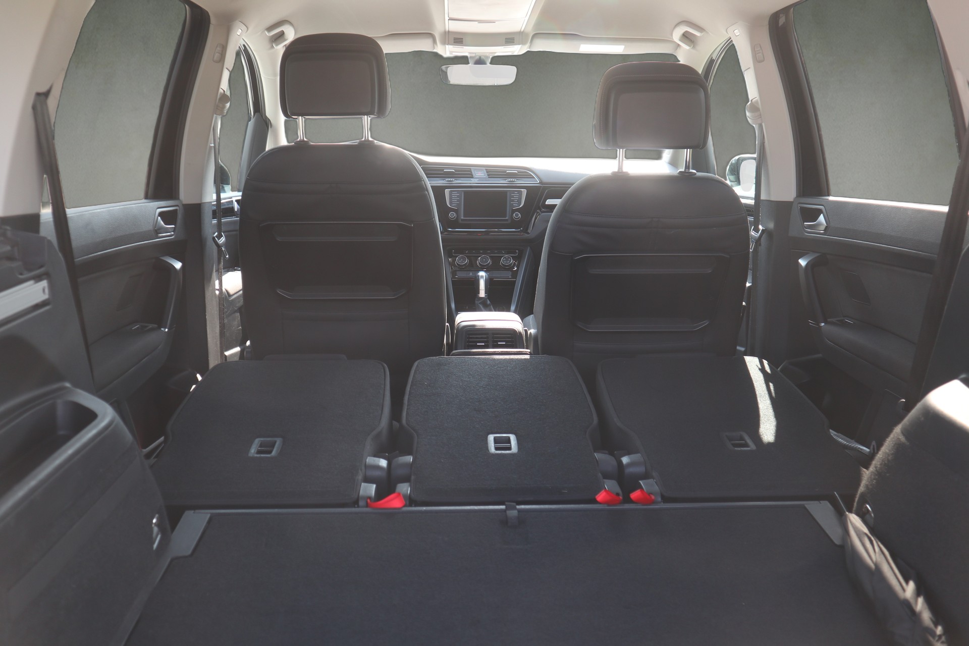 VW Touran 1.6 TDI BlueMotion Technology Comfortline DSG-showroom-element-3