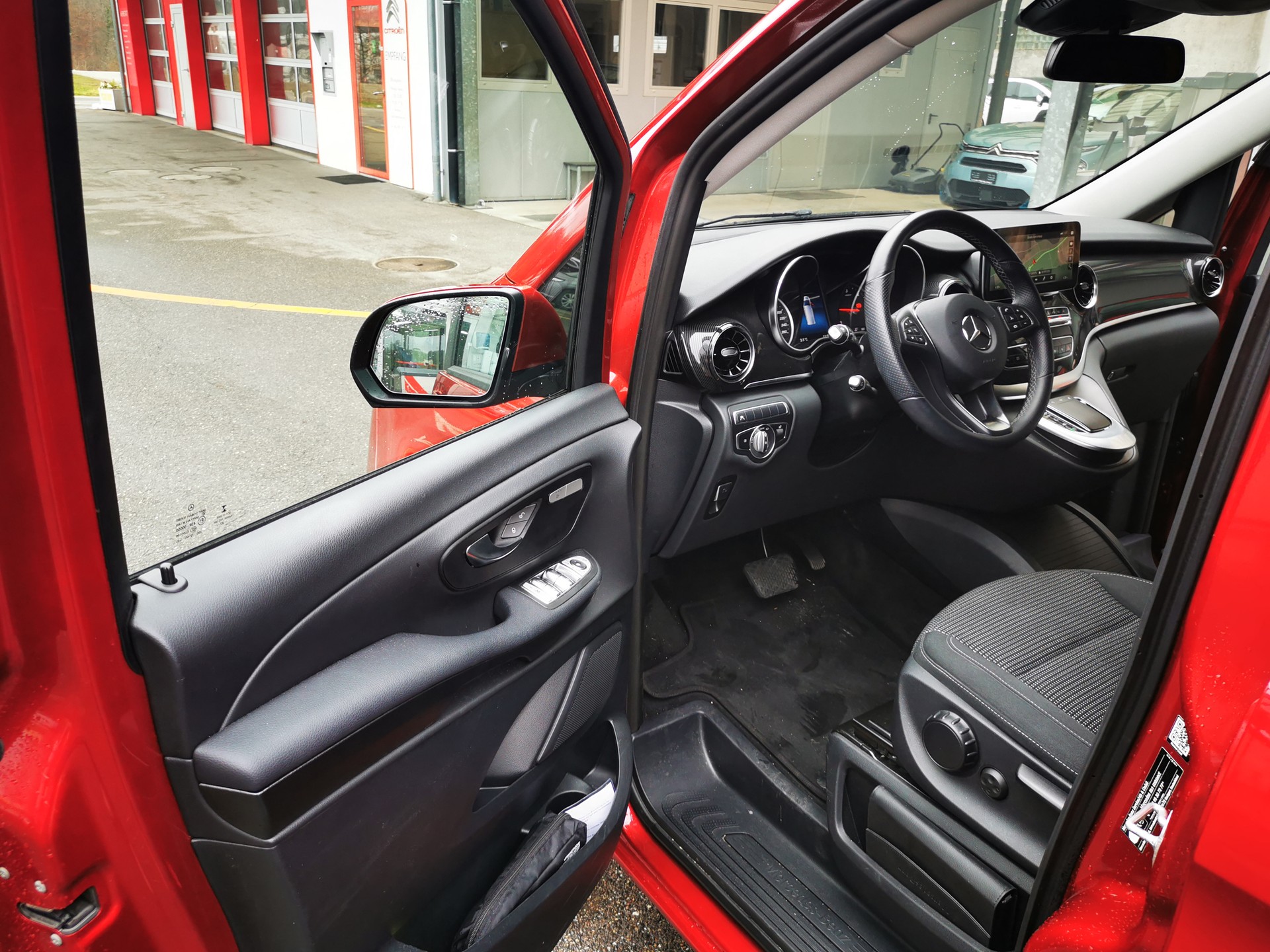 MERCEDES-BENZ V 220 d lang 9G-Tronic
