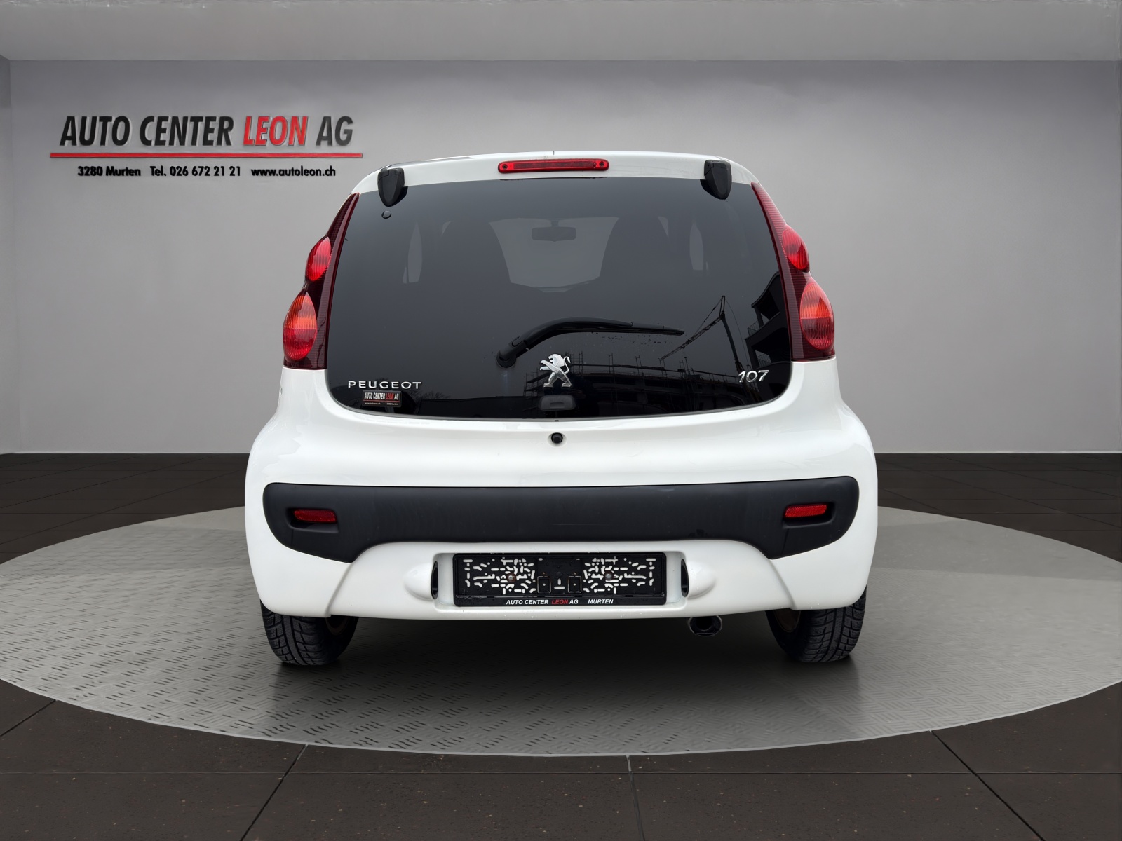 PEUGEOT 107 1.0 Style-image-4