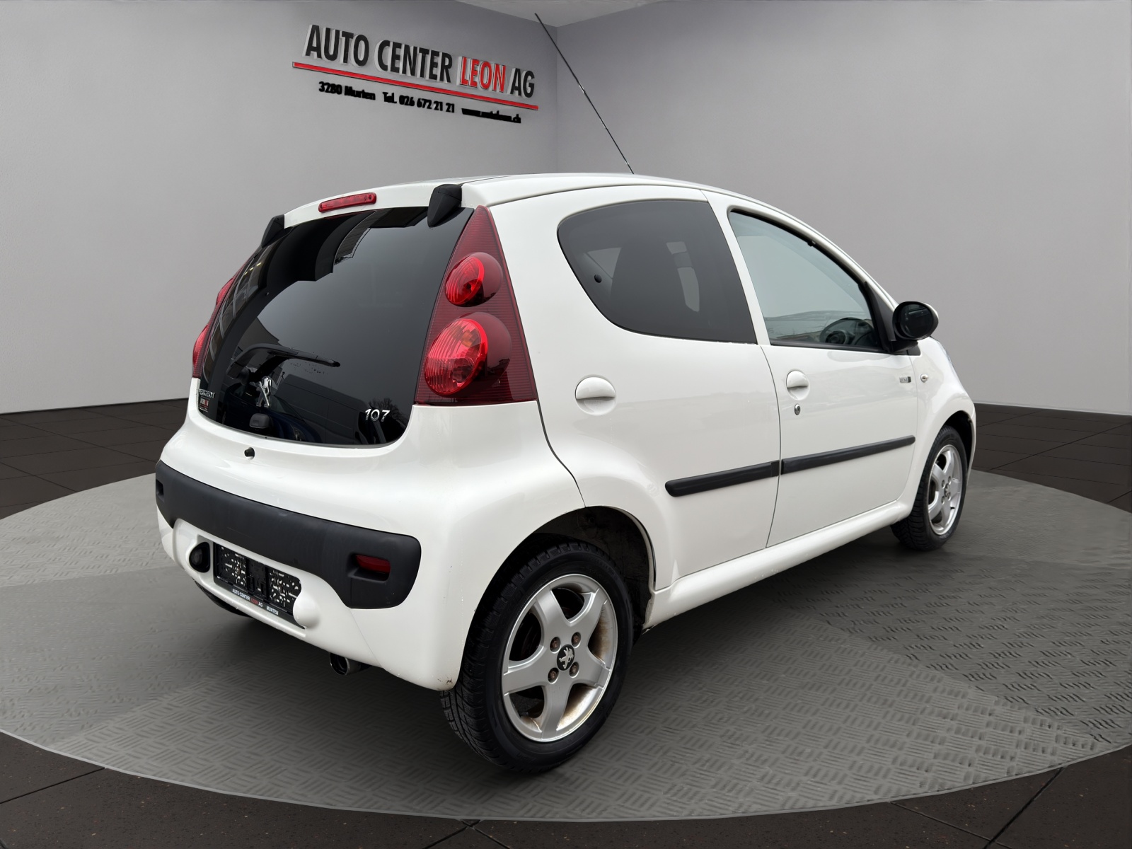PEUGEOT 107 1.0 Style-image-5