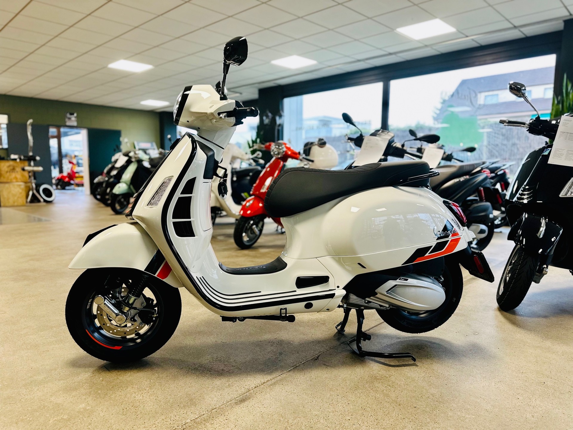PIAGGIO Vespa GTS 310 Super Sport RST Euro 5+-image-4