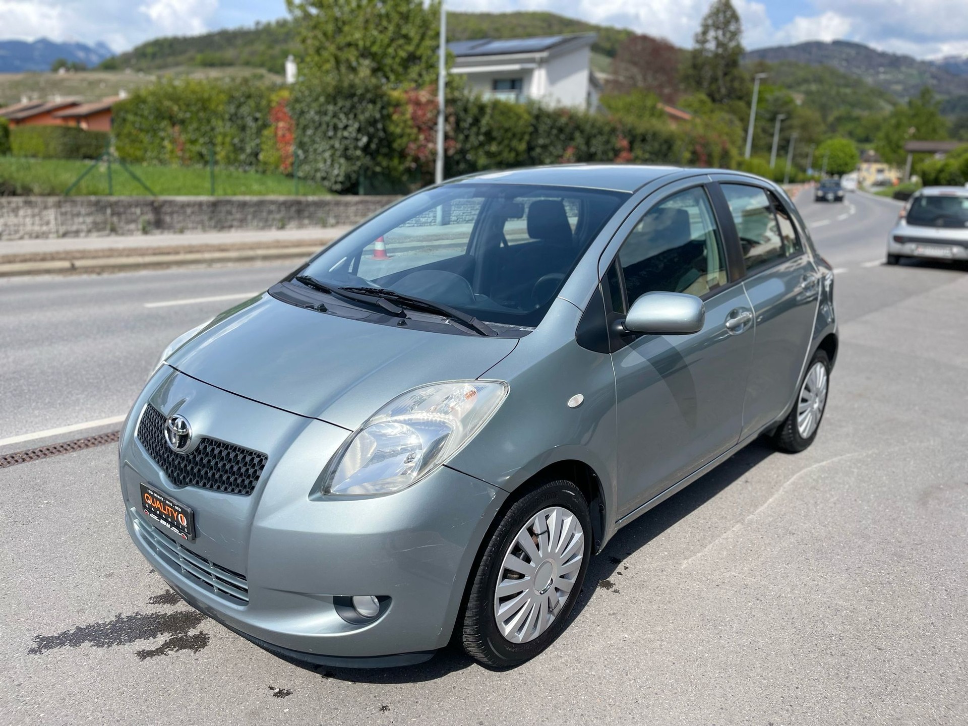 TOYOTA Yaris 1.3 Linea Sol