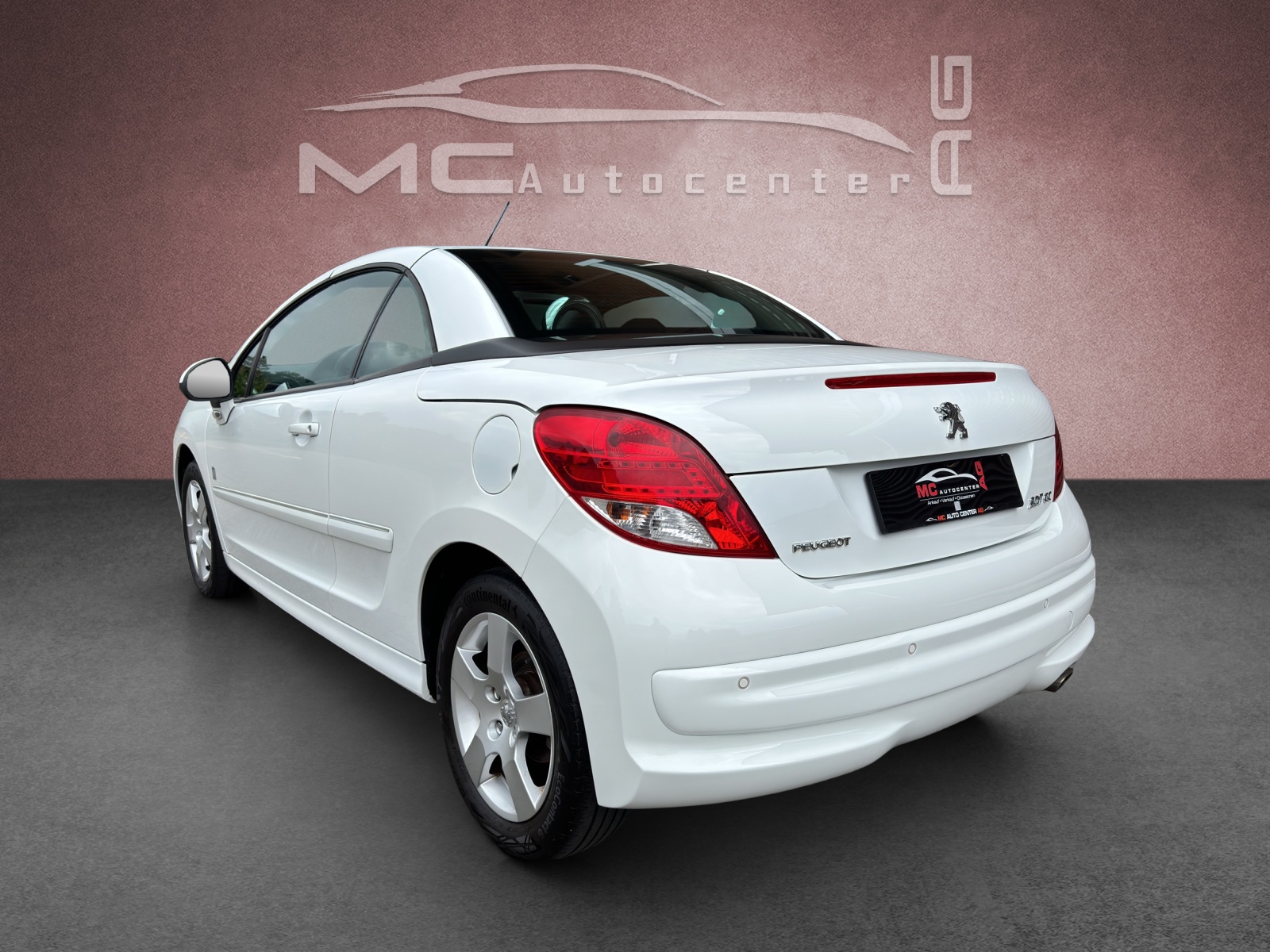 PEUGEOT 207 CC 1.6 16V Swiss Edition-image-7