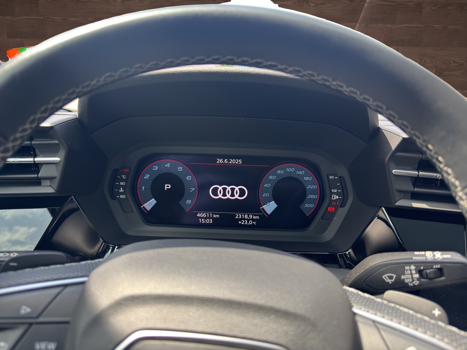 AUDI S3 Sportback 2.0 TFSI quattro S-tronic-image-10