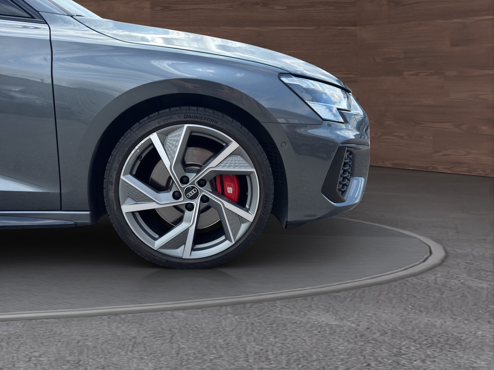 AUDI S3 Sportback 2.0 TFSI quattro S-tronic-image-15