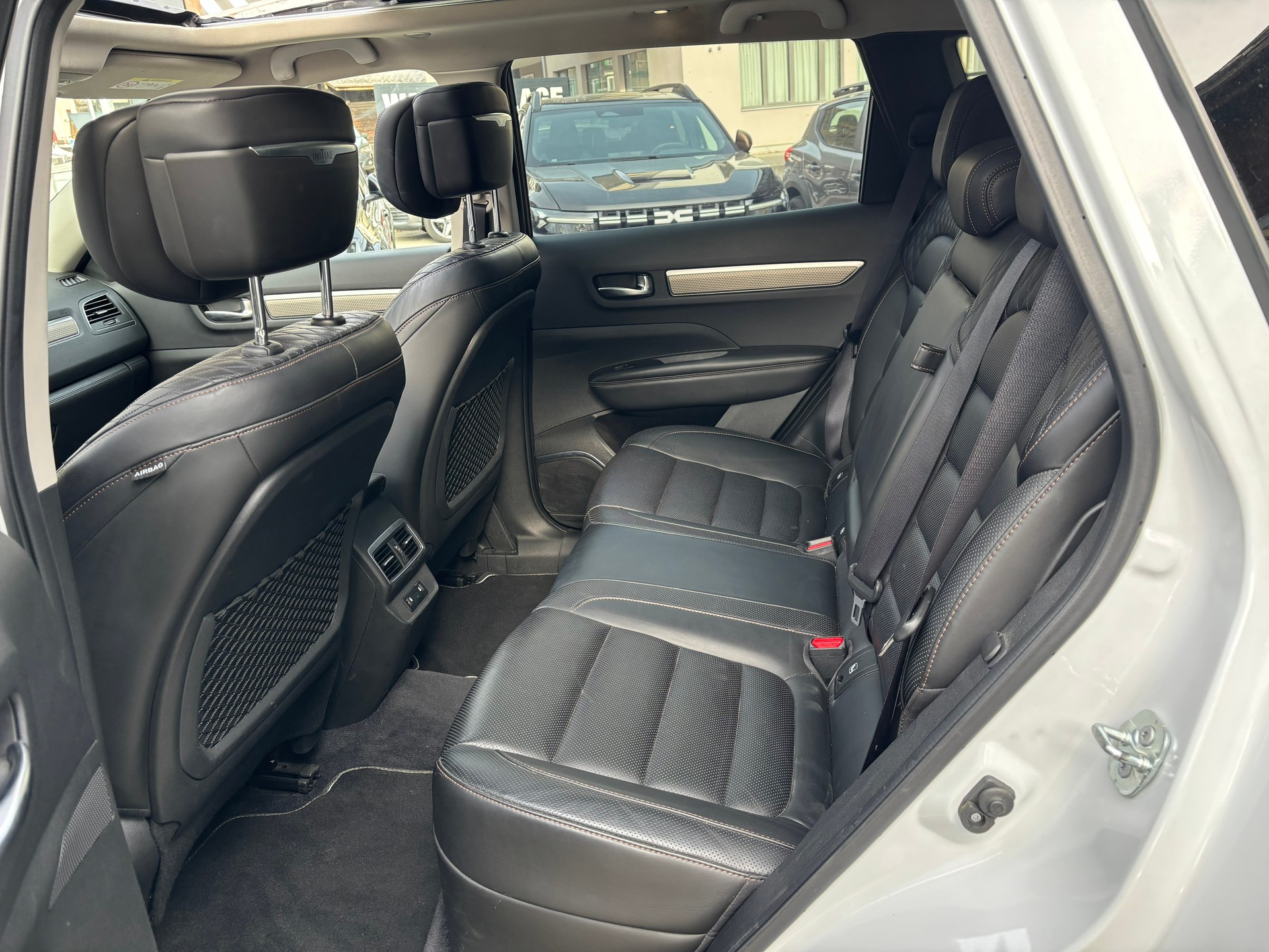RENAULT Koleos 2.0 dCi Initiale 4WD-image-11
