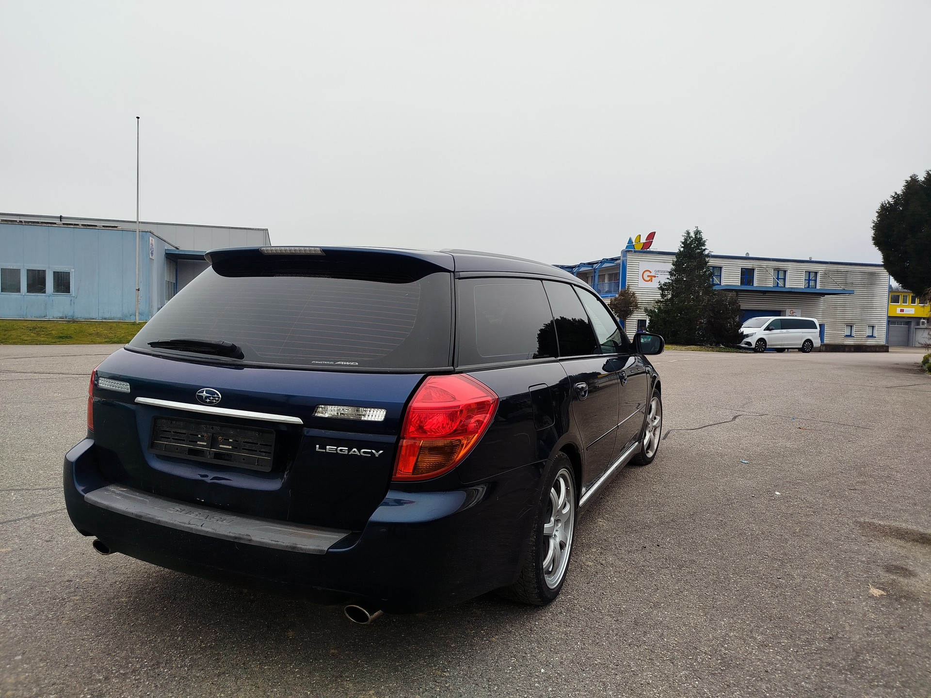 SUBARU Legacy 3.0R AWD Executive Automatic-image-5