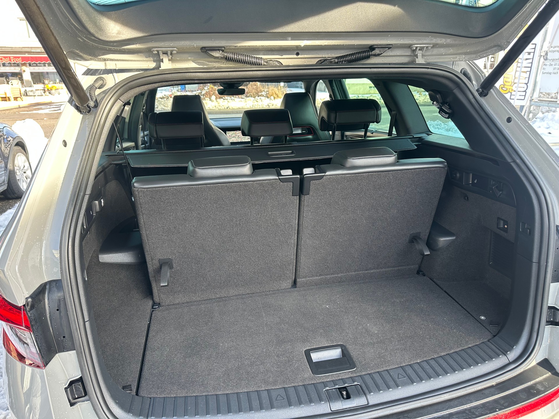SKODA Kodiaq 2.0 Bi-TDI SCR RS 4x4 DSG-image-4