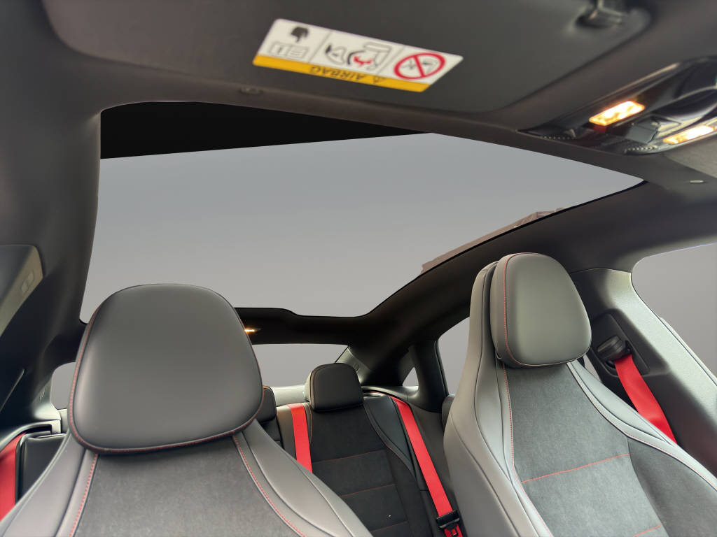 MERCEDES-BENZ CLA 220 AMG Line 4matic-image-14