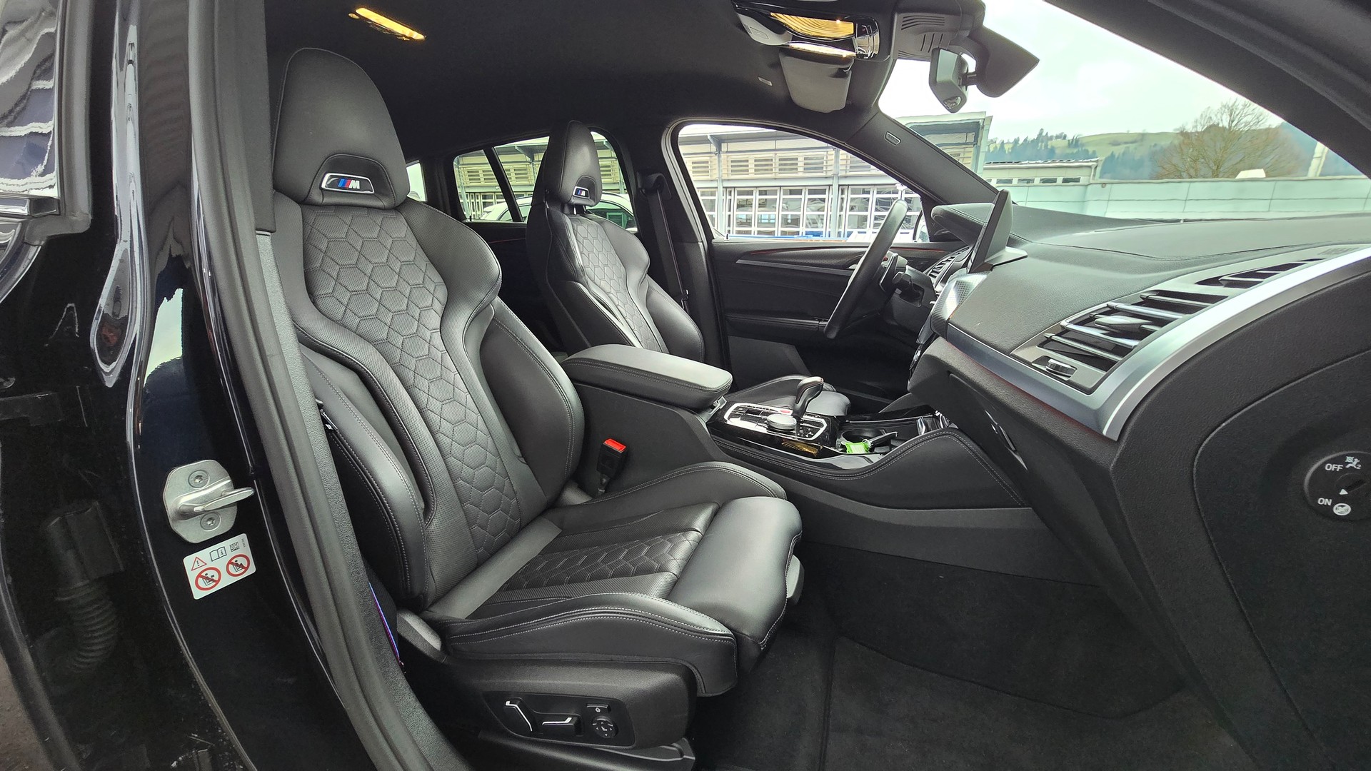 BMW X4M xDrive M Competition Steptronic-image-14