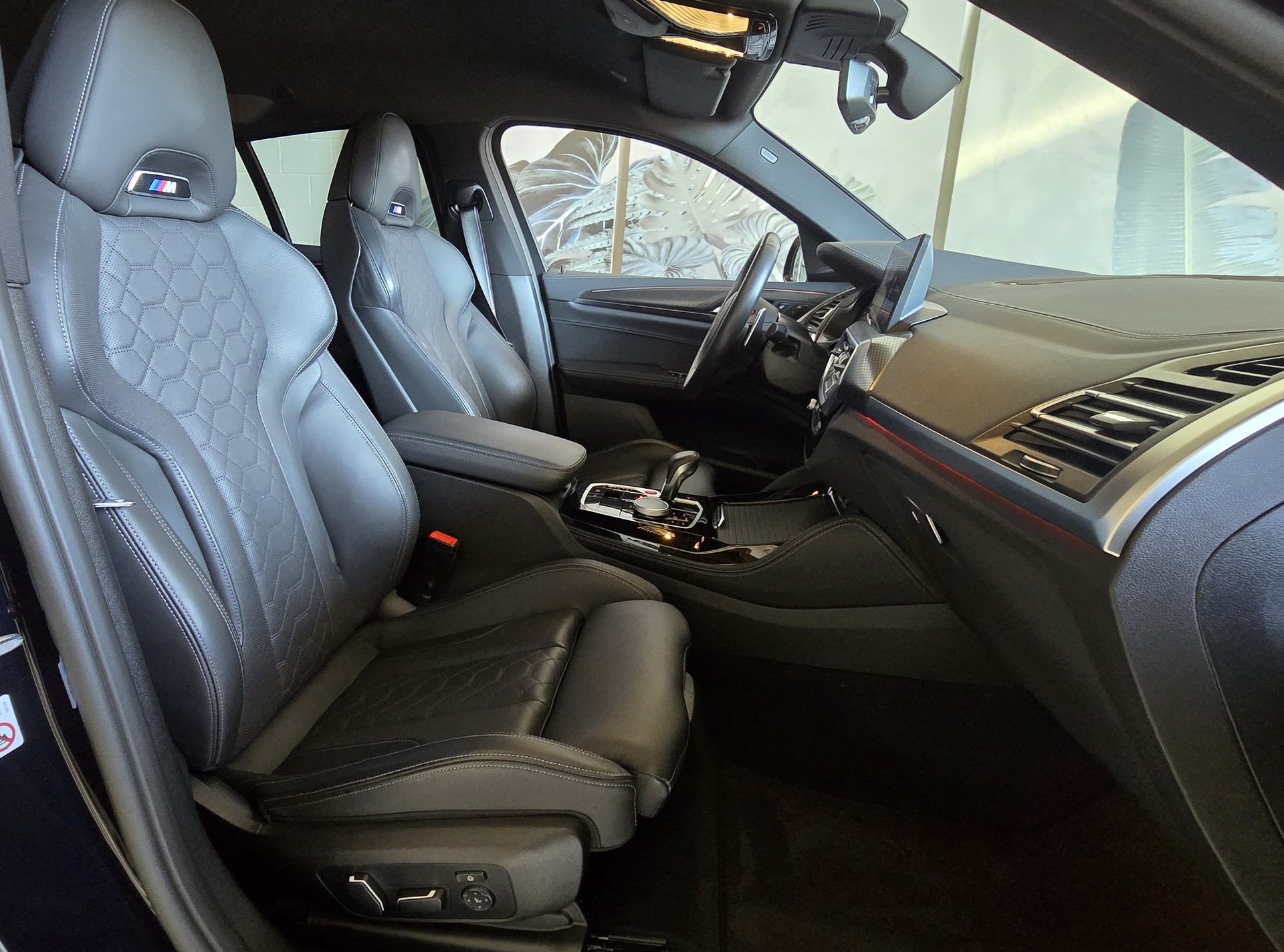 BMW X4M xDrive M Competition Steptronic-image-13