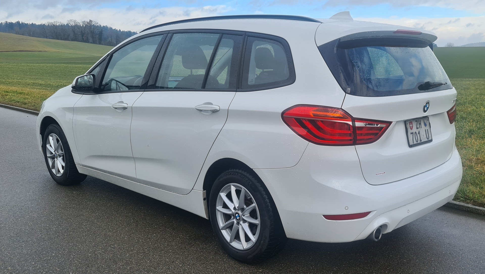 BMW 216d Gran Tourer DKG Fleet Edition-image-2