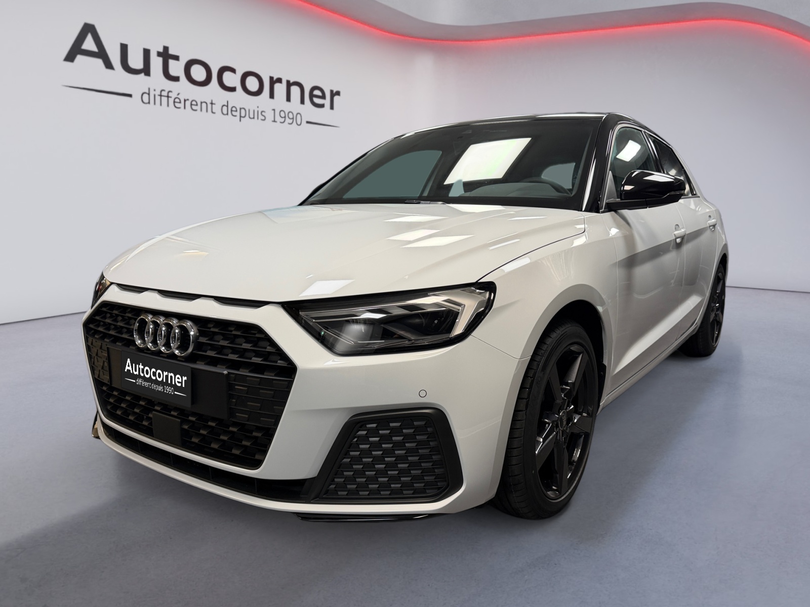 AUDI A1 Sportback 30 TFSI Attraction S-tronic-showroom-element-1