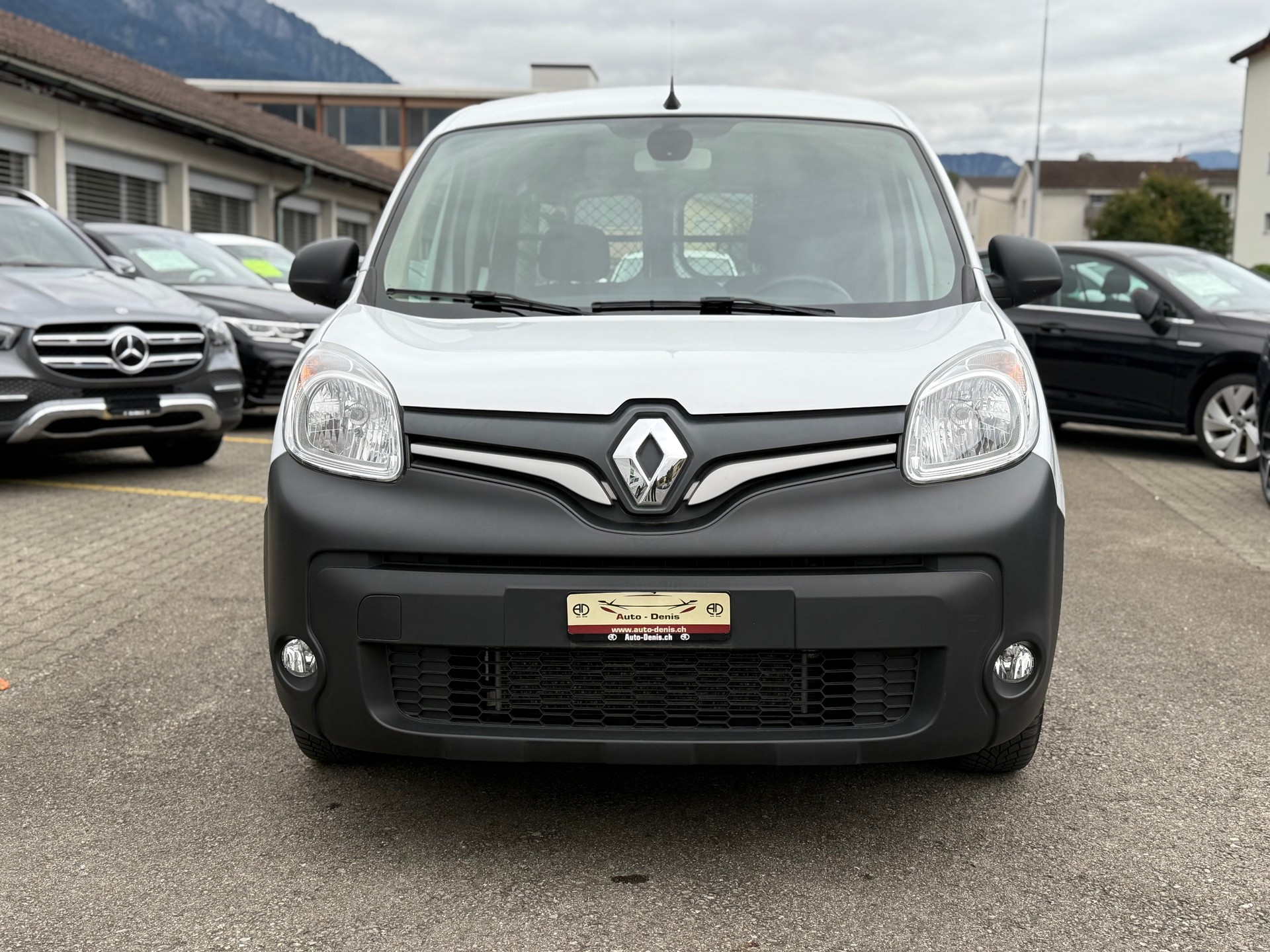 RENAULT KANGOO Expr. Maxi 1.5 dCi 95 Business S/S-showroom-element-1