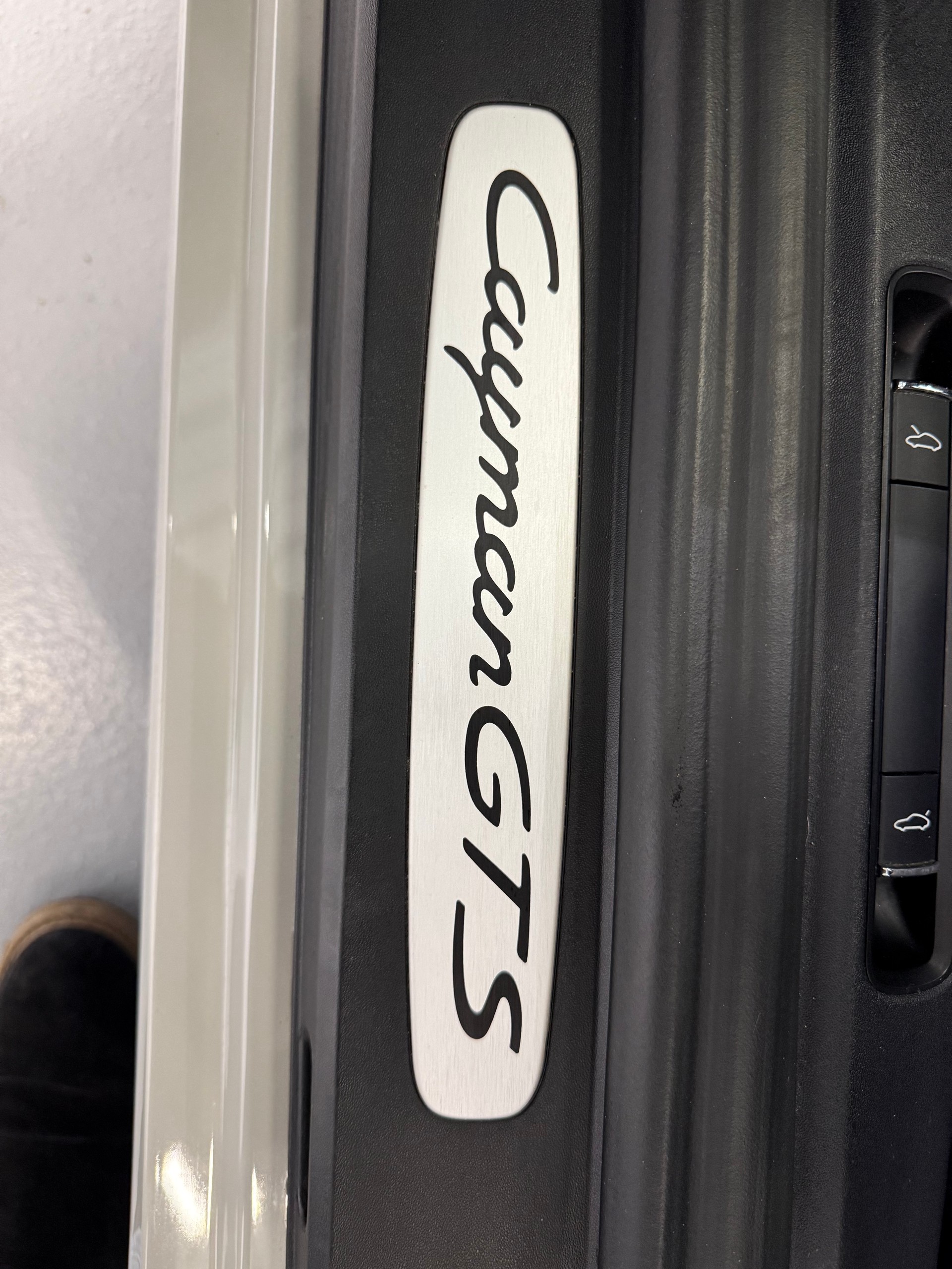 PORSCHE Cayman GTS 3.4 PDK CH AUTO-image-27