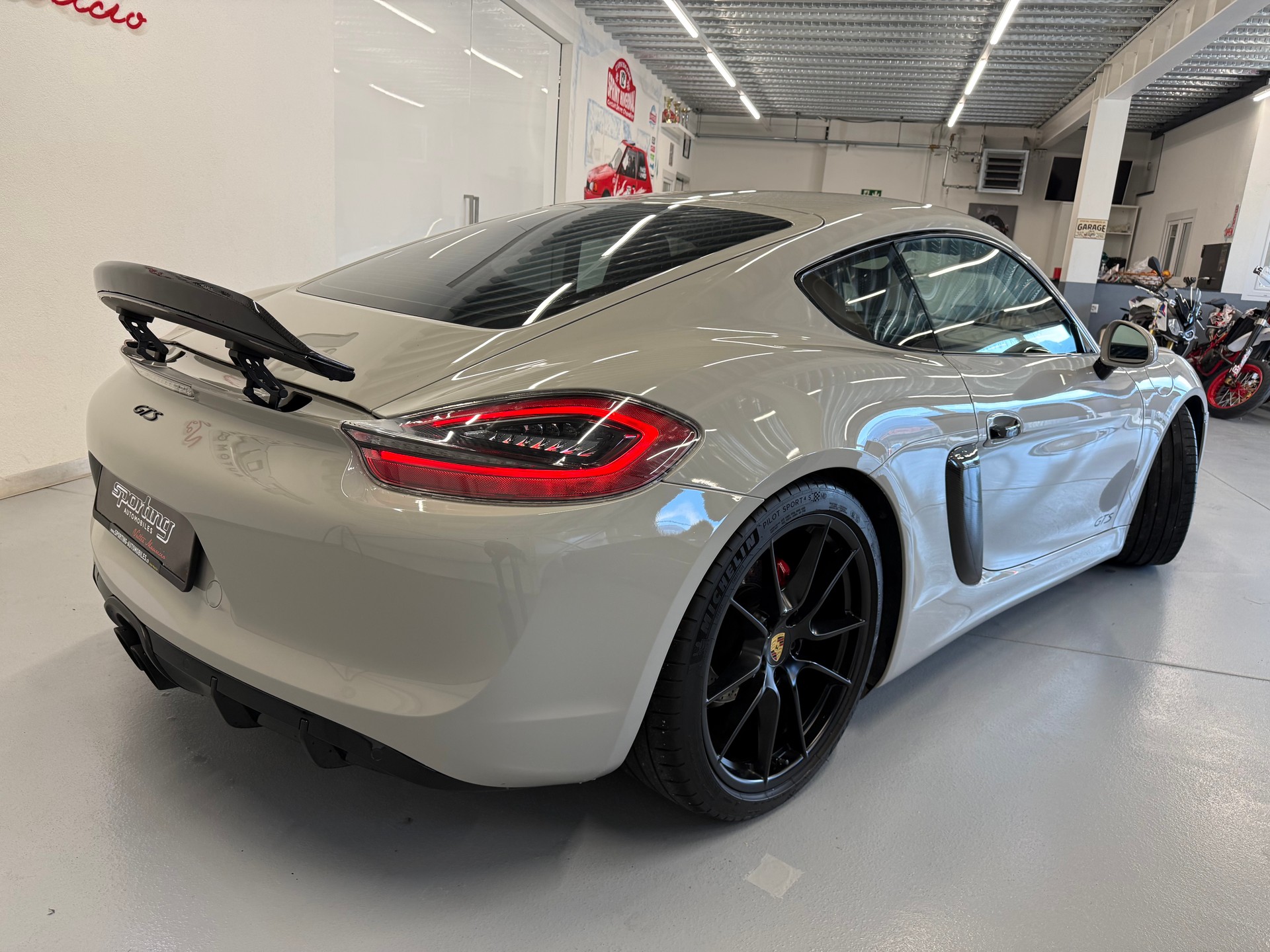 PORSCHE Cayman GTS 3.4 PDK CH AUTO-image-6