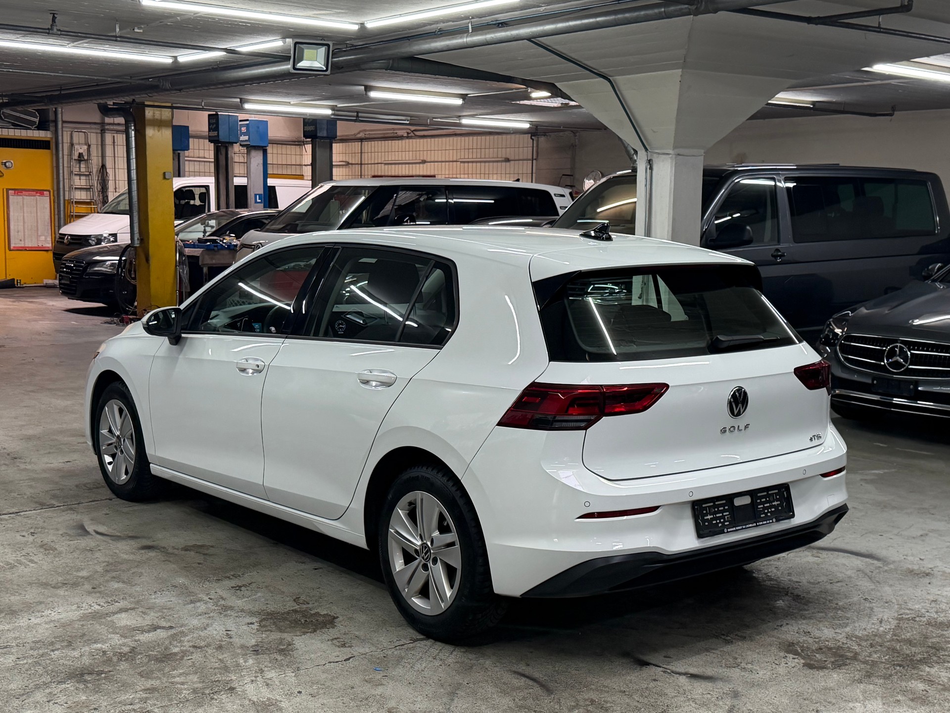 VW Golf 1.0 eTSI mHEV ACTLife DSG-image-4