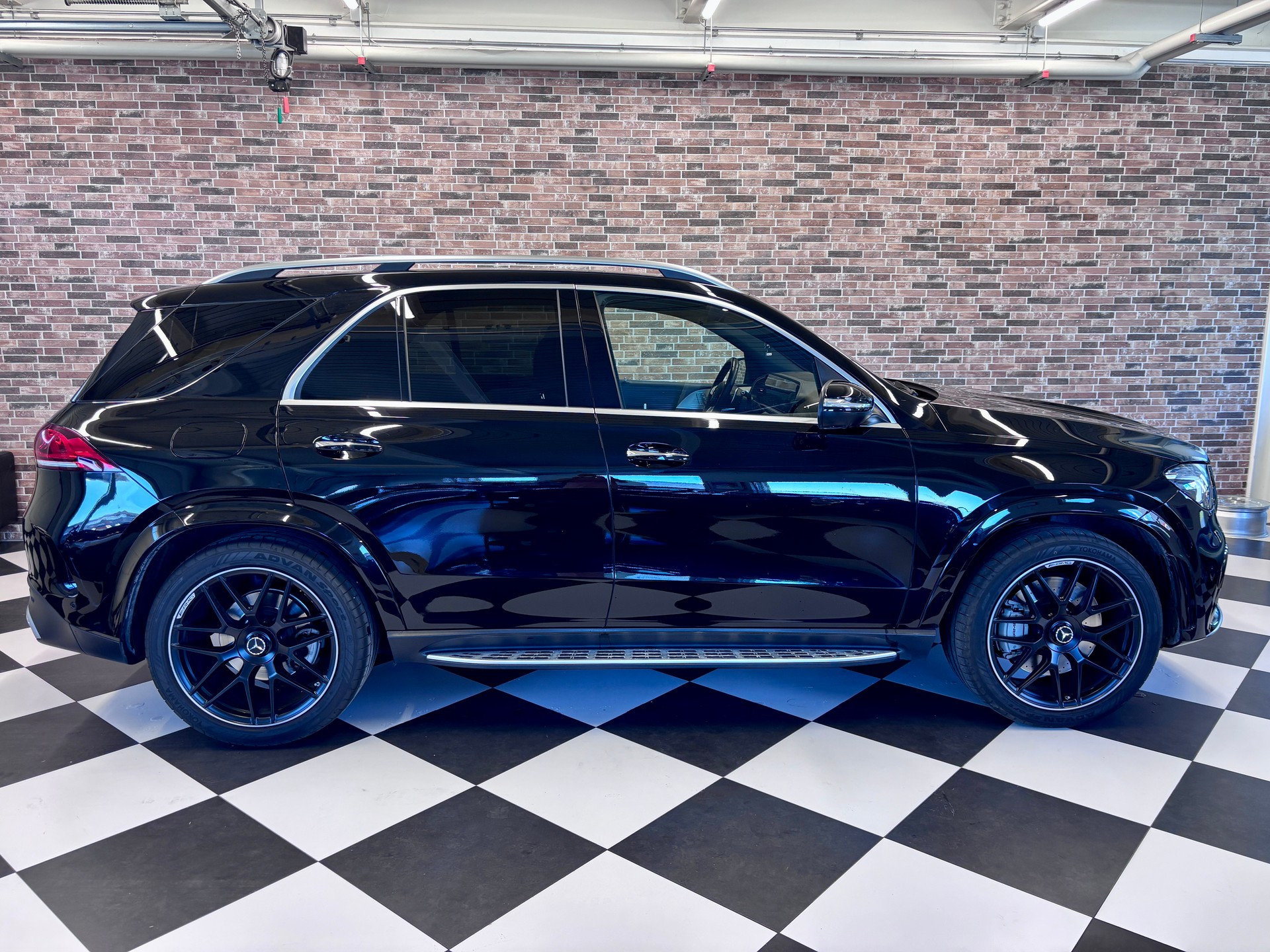 MERCEDES-BENZ GLE 53 AMG 4Matic+ 9G-Speedshift-image-4