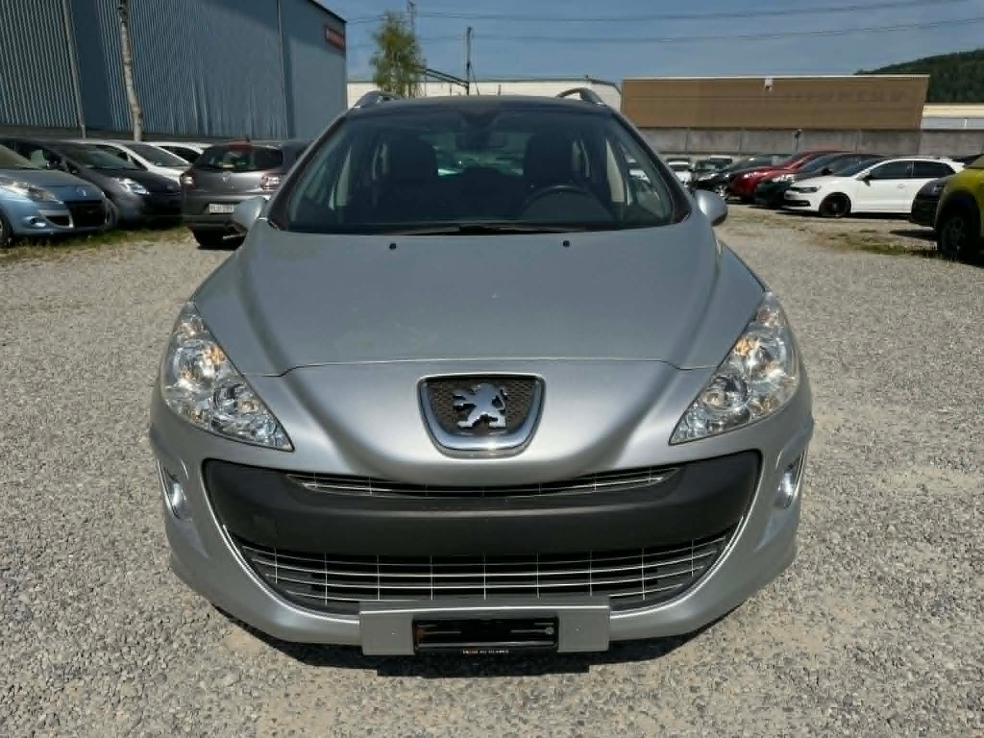 PEUGEOT 308 SW 1.6 HDI Sport-image-11