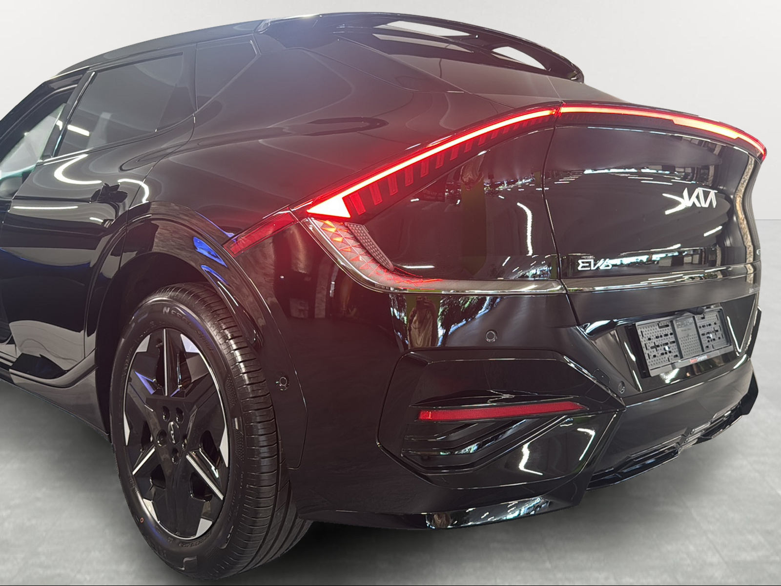 KIA EV6 84 kWh GT-Line 4x4-image-9