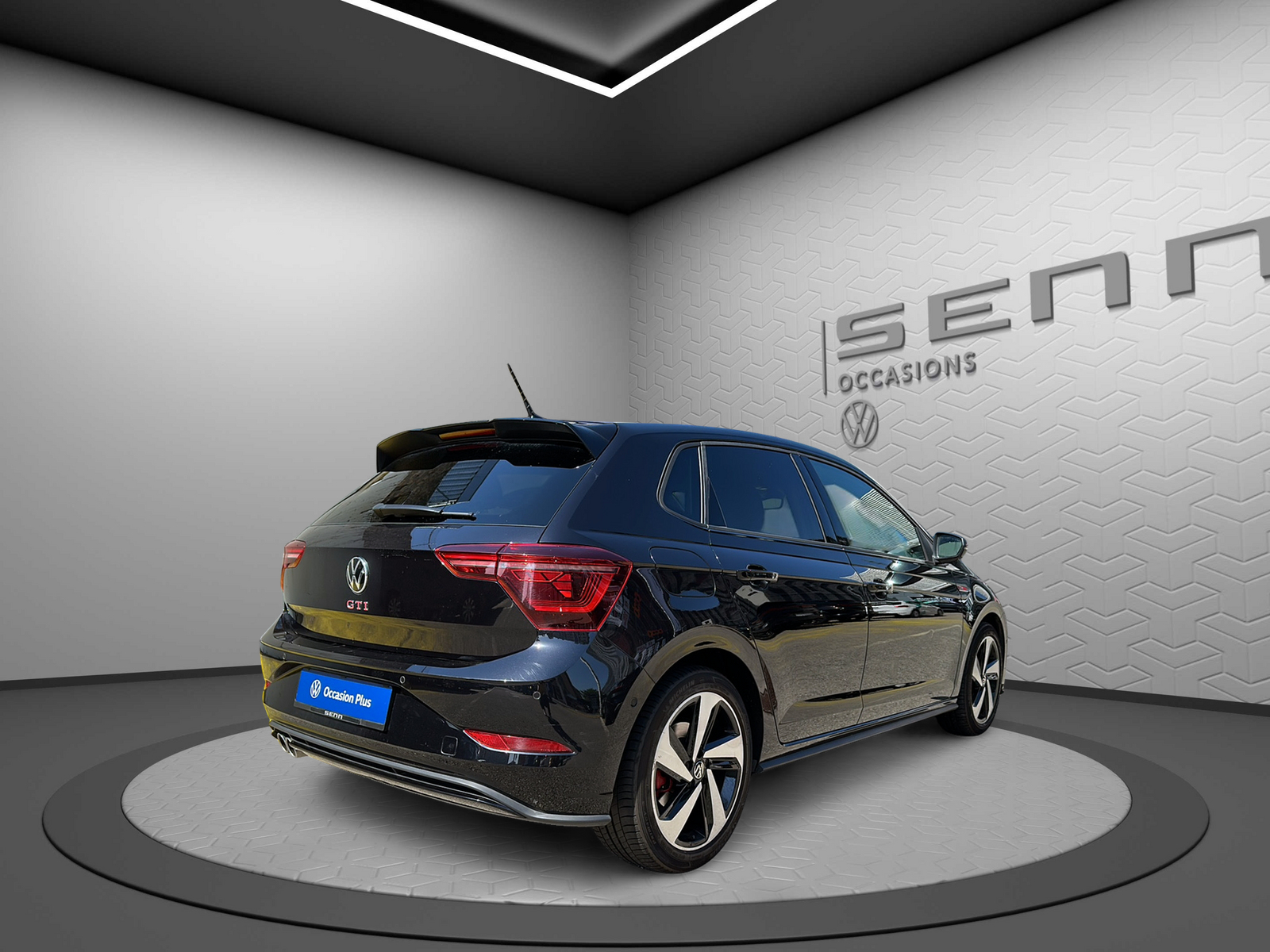 VW Polo 2.0 TSI GTI DSG-image-5