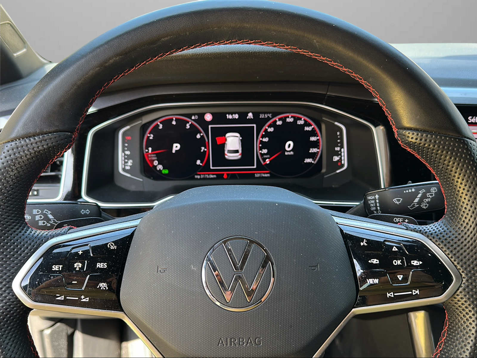 VW Polo 2.0 TSI GTI DSG-image-13