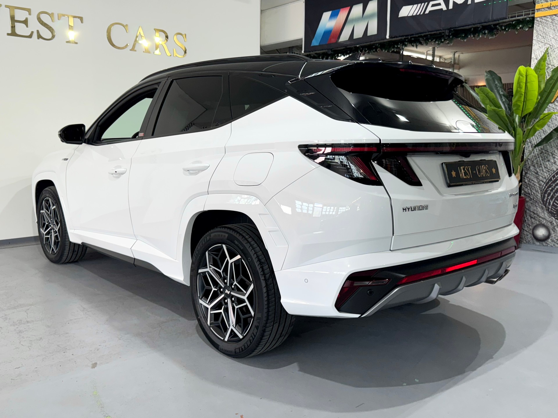 HYUNDAI Tucson 1.6 TGDI 48V N Line LUX pack DCT 4WD-image-4