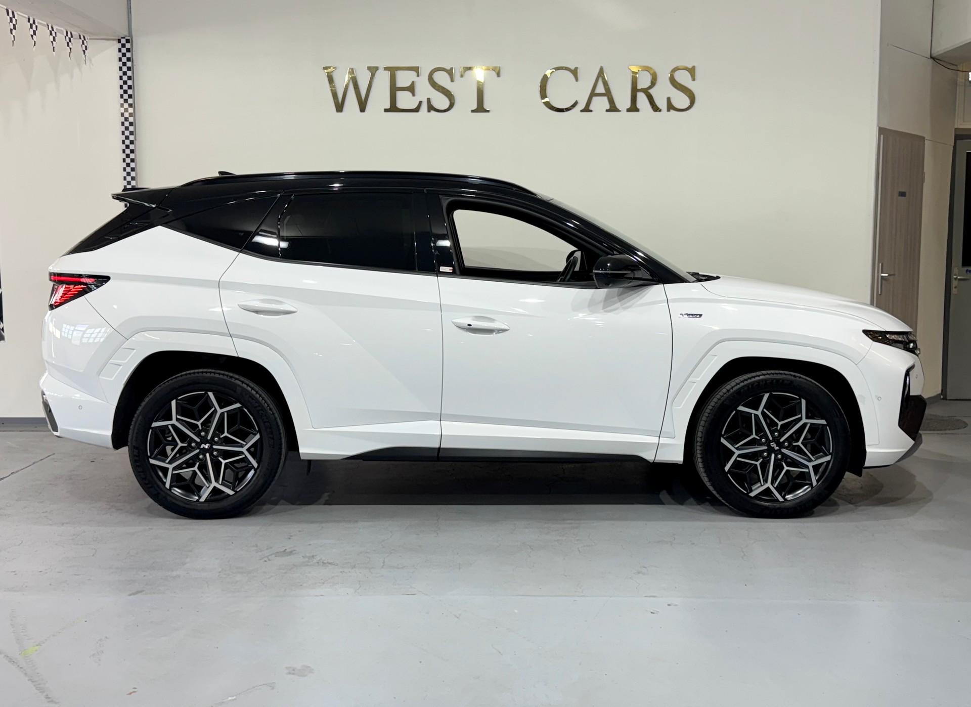 HYUNDAI Tucson 1.6 TGDI 48V N Line LUX pack DCT 4WD-image-2