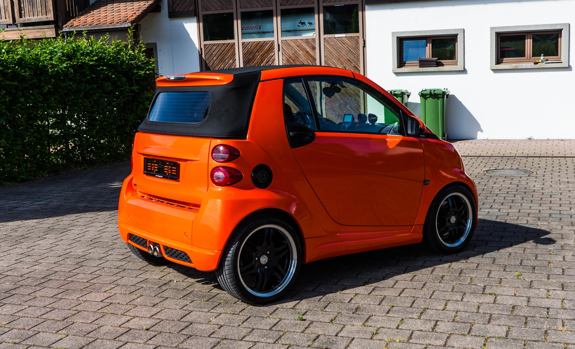 SMART fortwo Brabus Xclusive CABRIO-showroom-element-3
