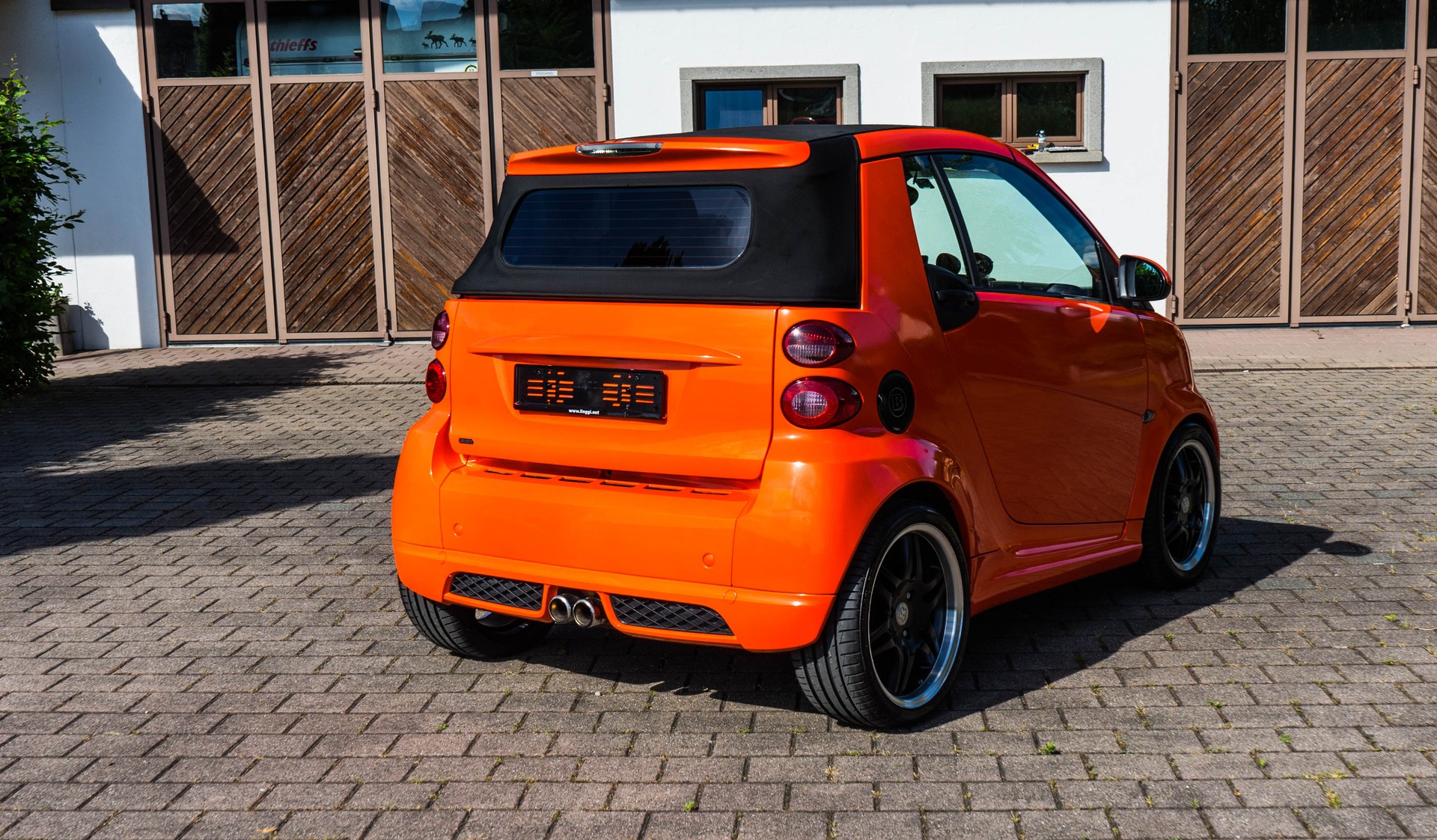 SMART fortwo Brabus Xclusive CABRIO-image-4
