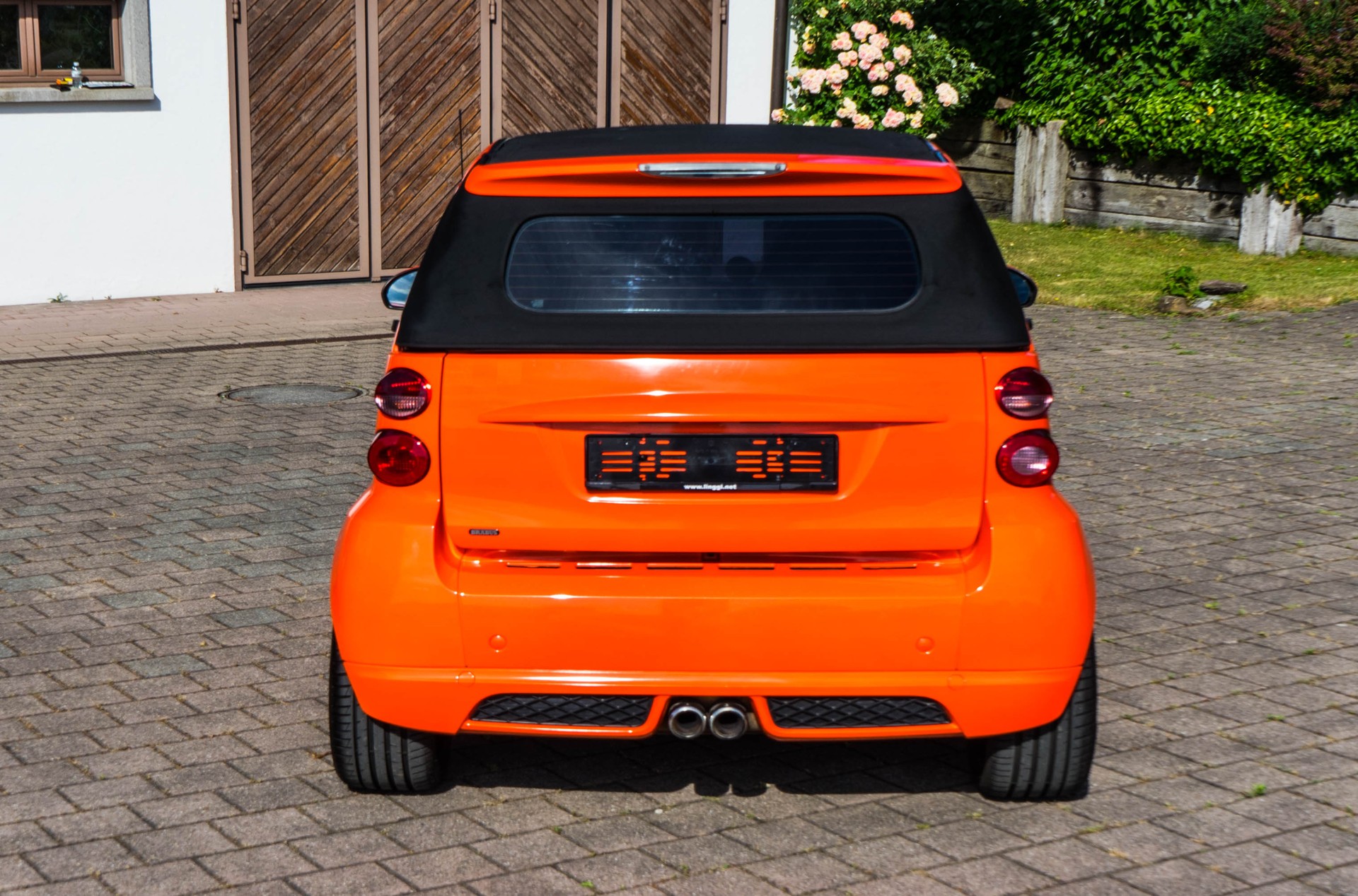 SMART fortwo Brabus Xclusive CABRIO-image-6