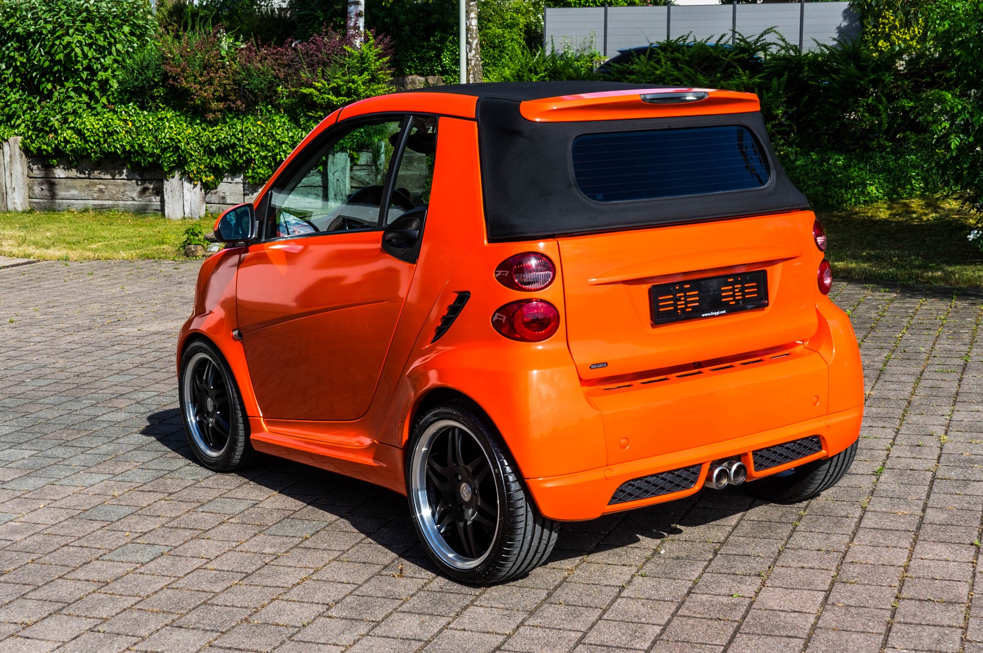 SMART fortwo Brabus Xclusive CABRIO-image-5