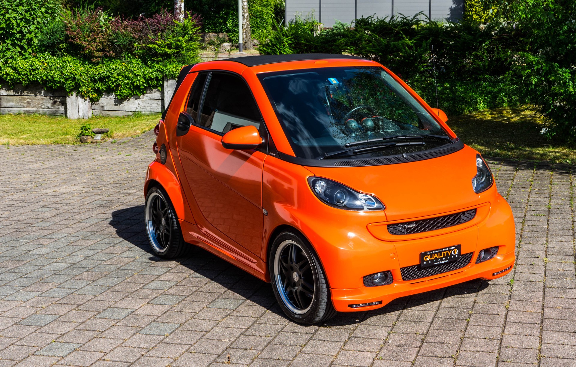 SMART fortwo Brabus Xclusive CABRIO-showroom-element-2
