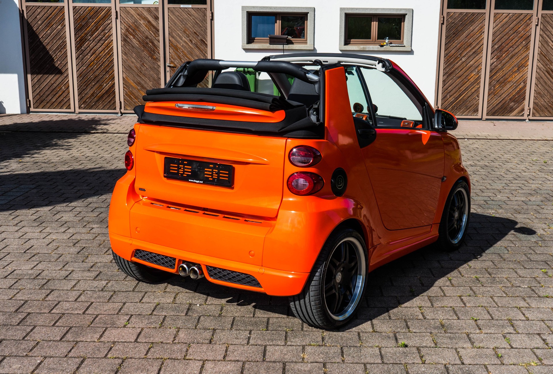 SMART fortwo Brabus Xclusive CABRIO-image-19
