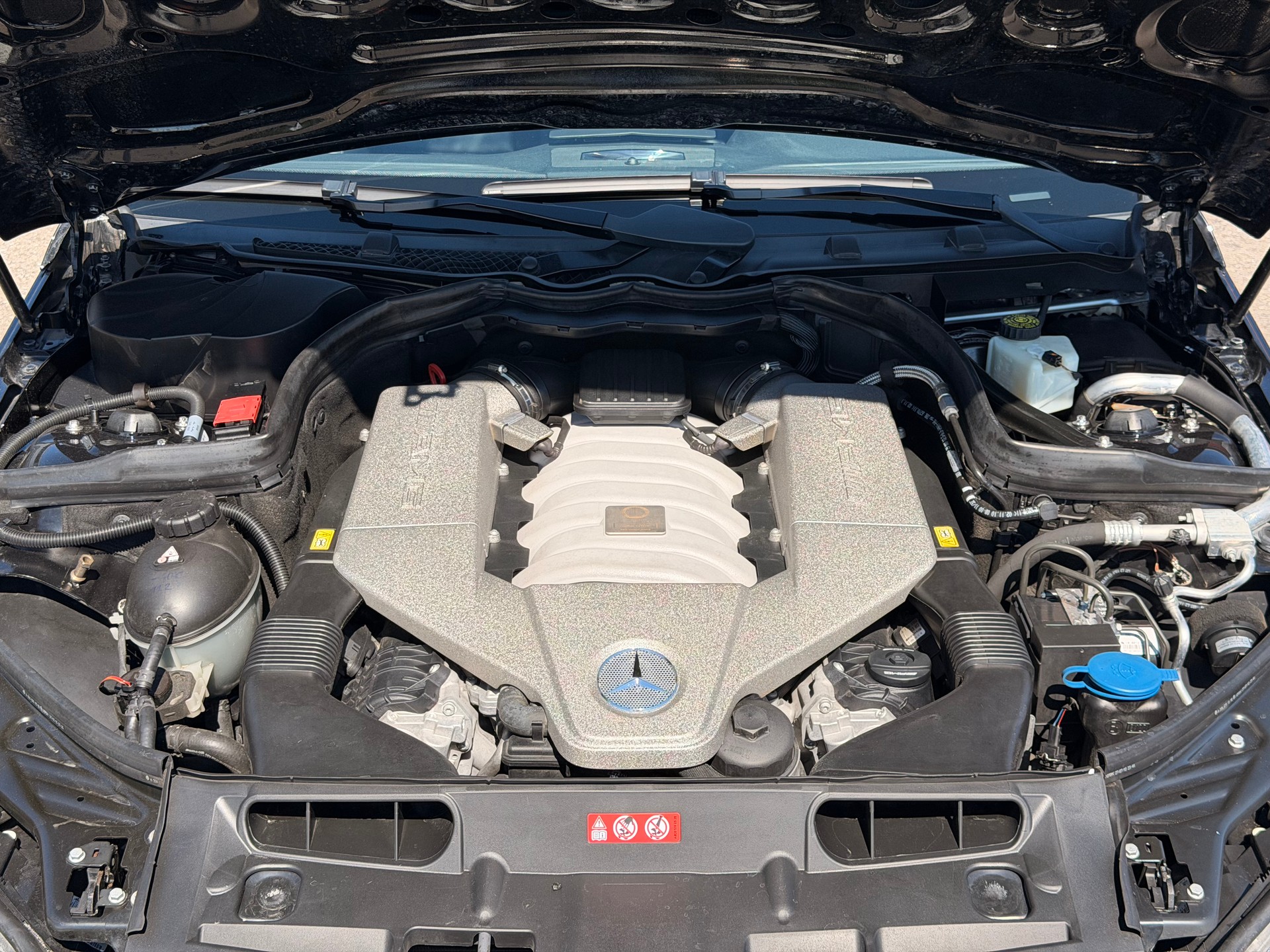 MERCEDES-BENZ C 63 AMG Avantgarde 7G-Tronic-image-14