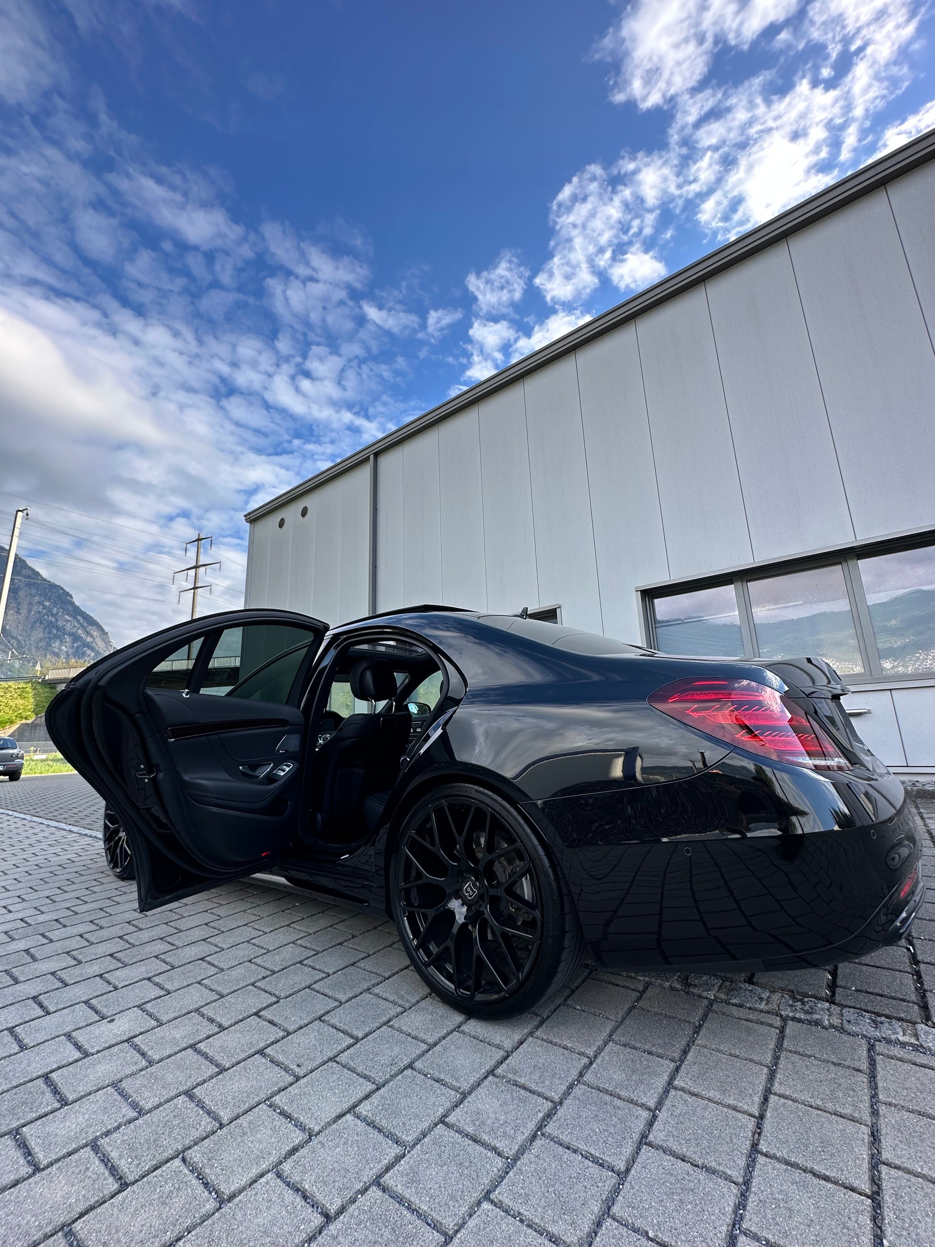 MERCEDES-BENZ S 350 d 4Matic 9G-Tronic AMG-Line 22Zoll BRABUS-image-12