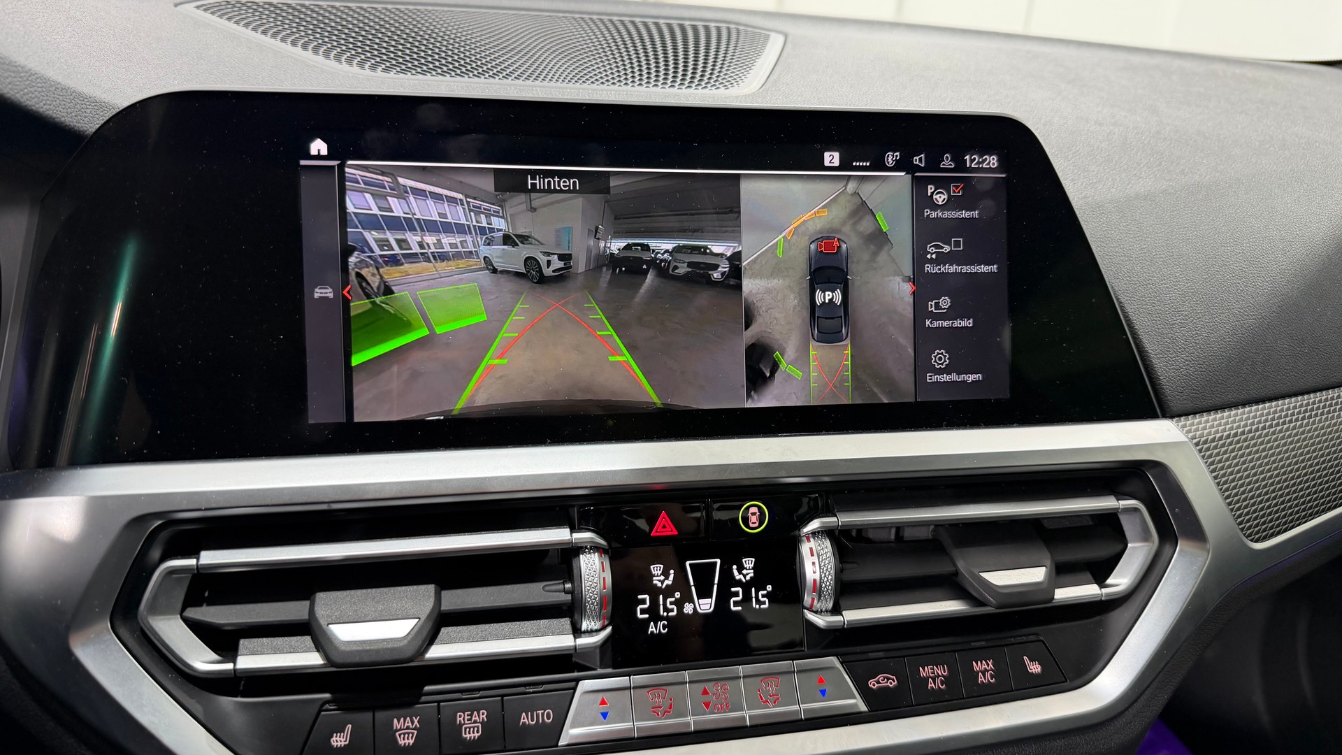 BMW 4er Reihe G22 Coupé M440i xDri-image-11