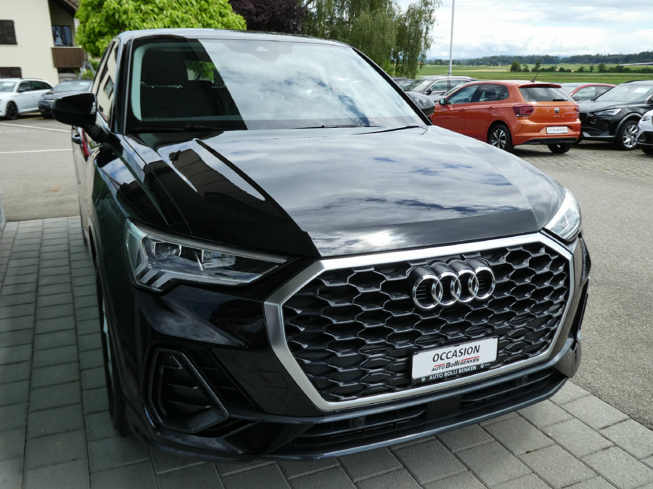AUDI Q3 Sportback 1.5 35 TFSI Attraction S-Tronic-showroom-element-3