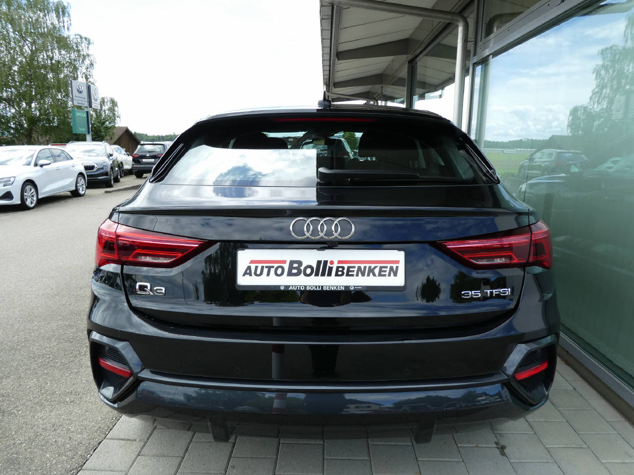 AUDI Q3 Sportback 1.5 35 TFSI Attraction S-Tronic-image-5