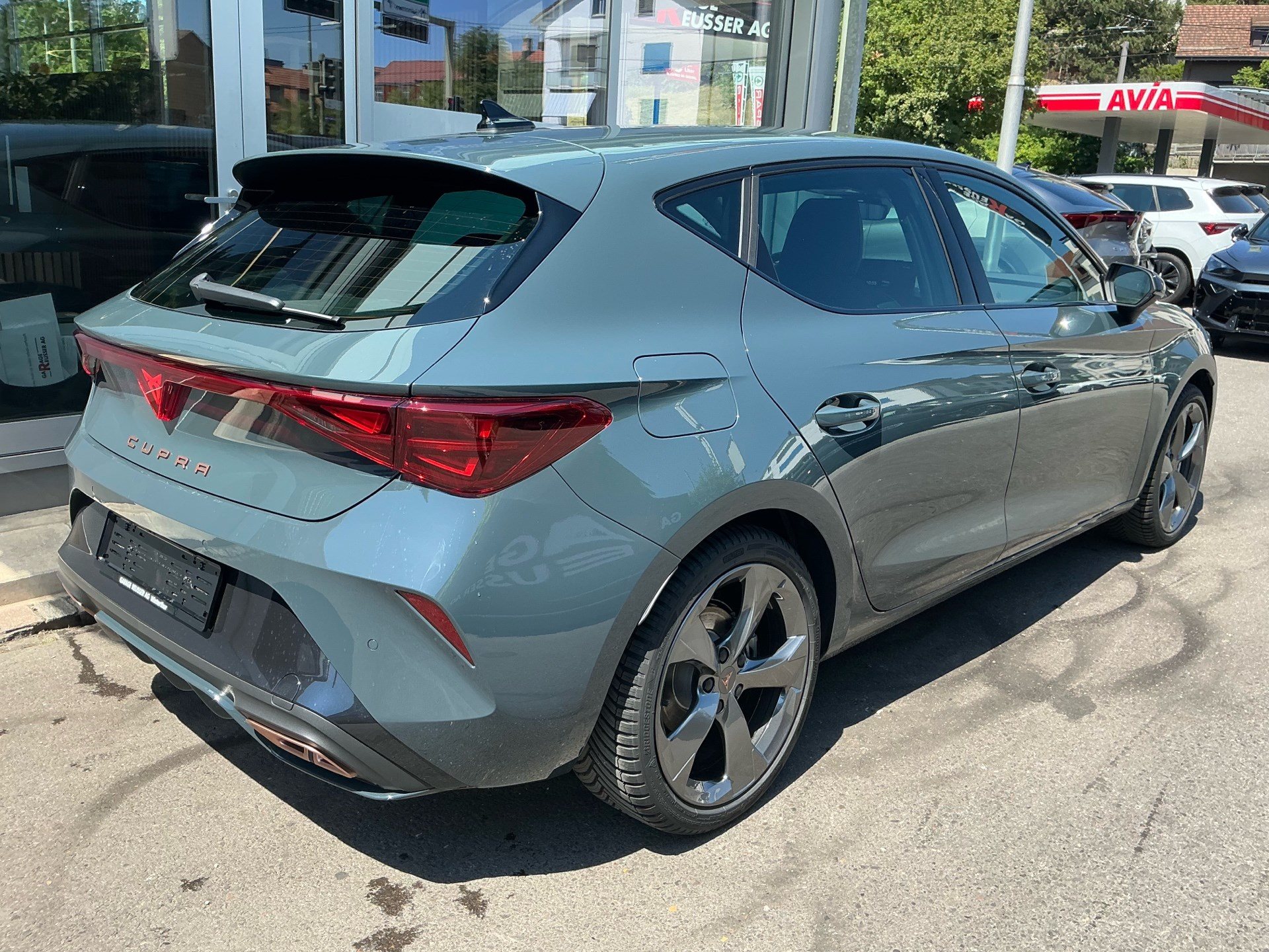 CUPRA Leon 1.5 e-Hybrid 204 PS *** TOPPREIS !!! ***-showroom-element-3