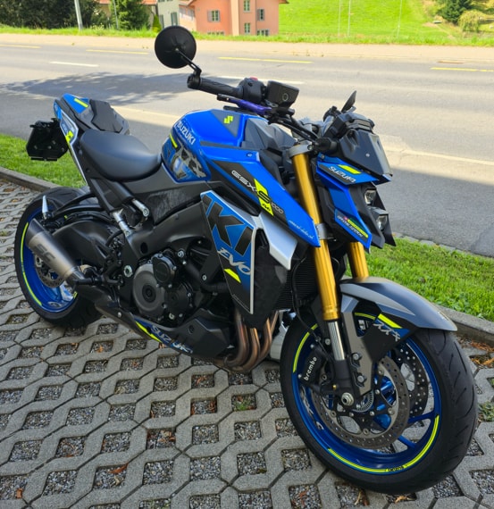 SUZUKI GSX-S 1000 EVO-image-0