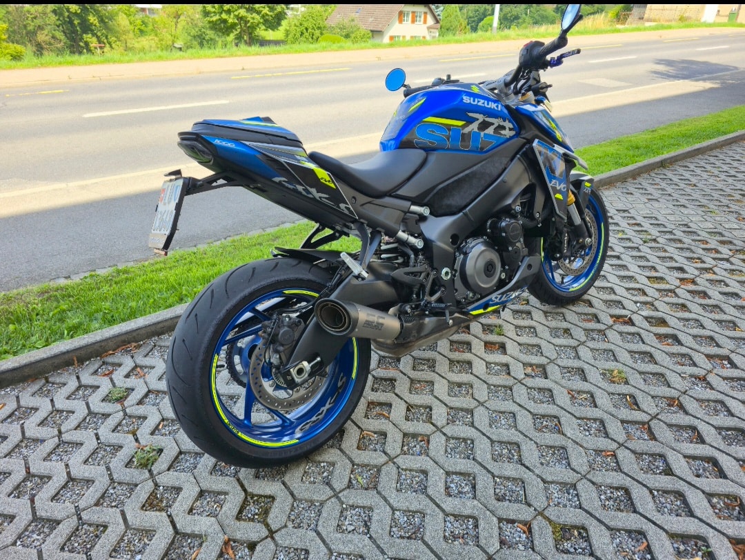 SUZUKI GSX-S 1000 EVO-image-1