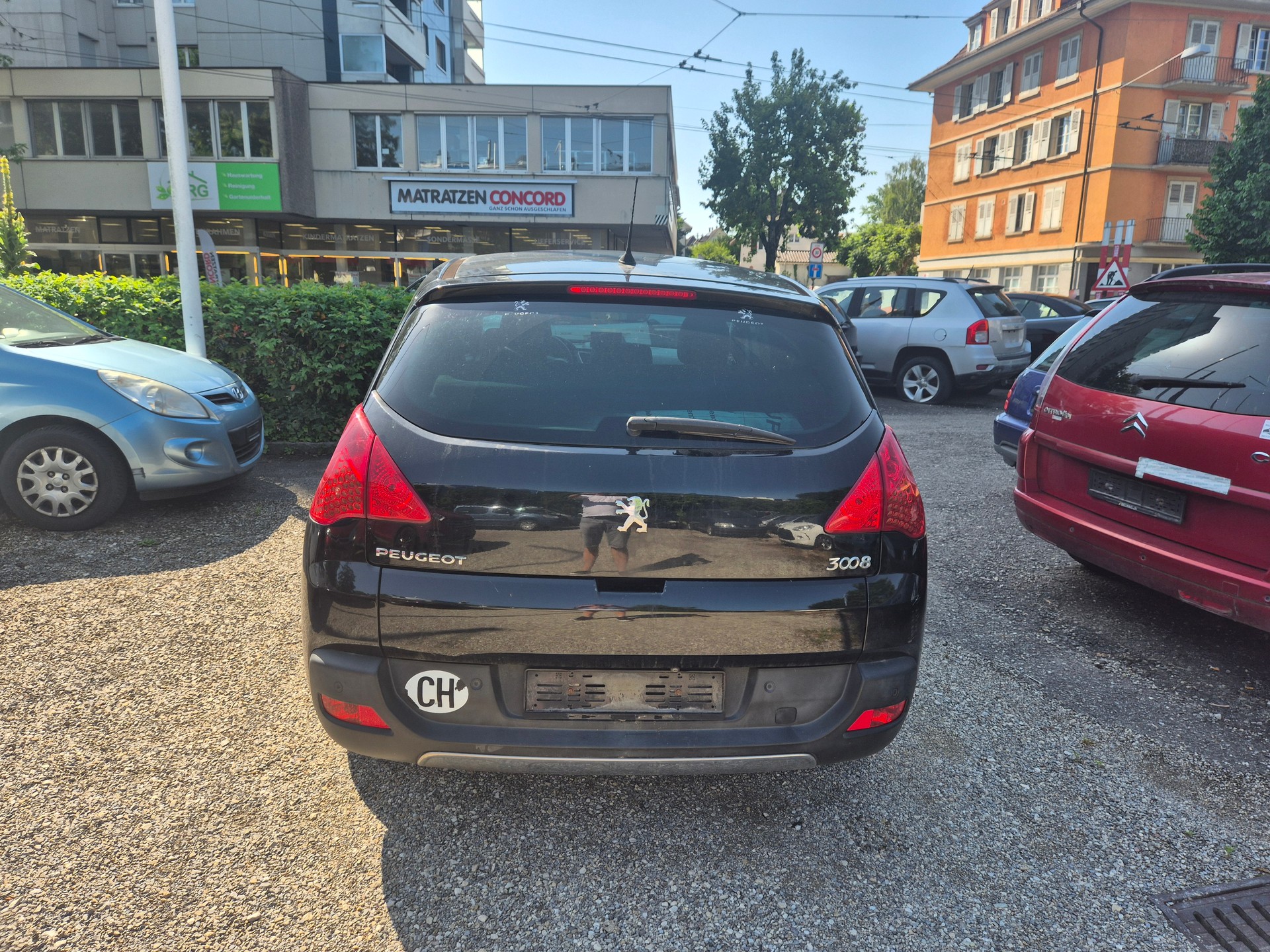 PEUGEOT 3008 1.6 16V T Allure Tiptronic-image-3