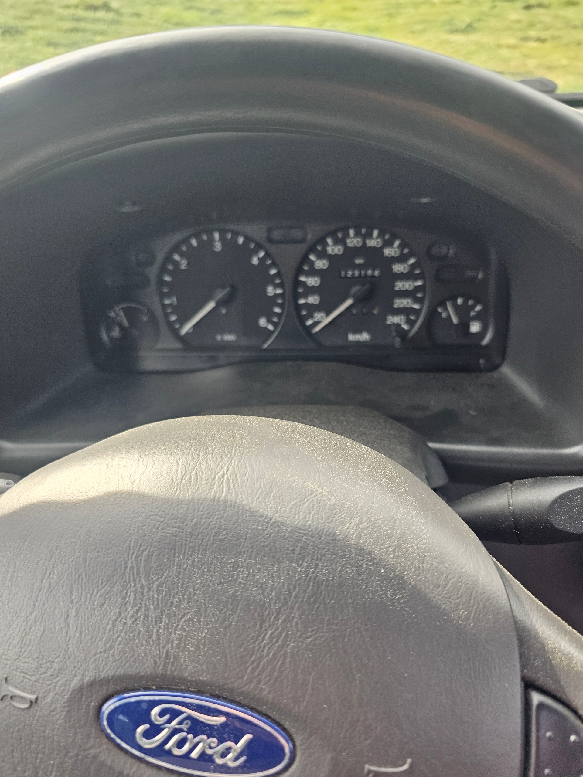 FORD Transit-image-11