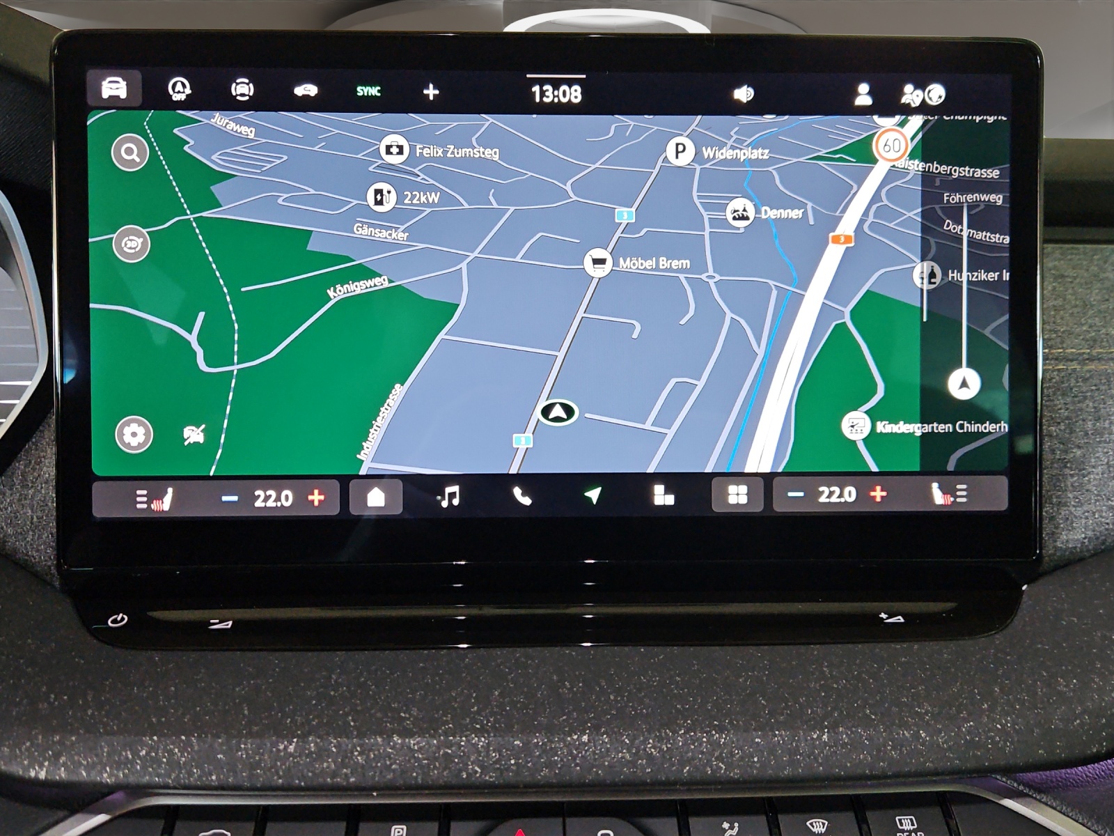 SKODA Octavia Combi 2.0 TDI DSG Selection-image-13