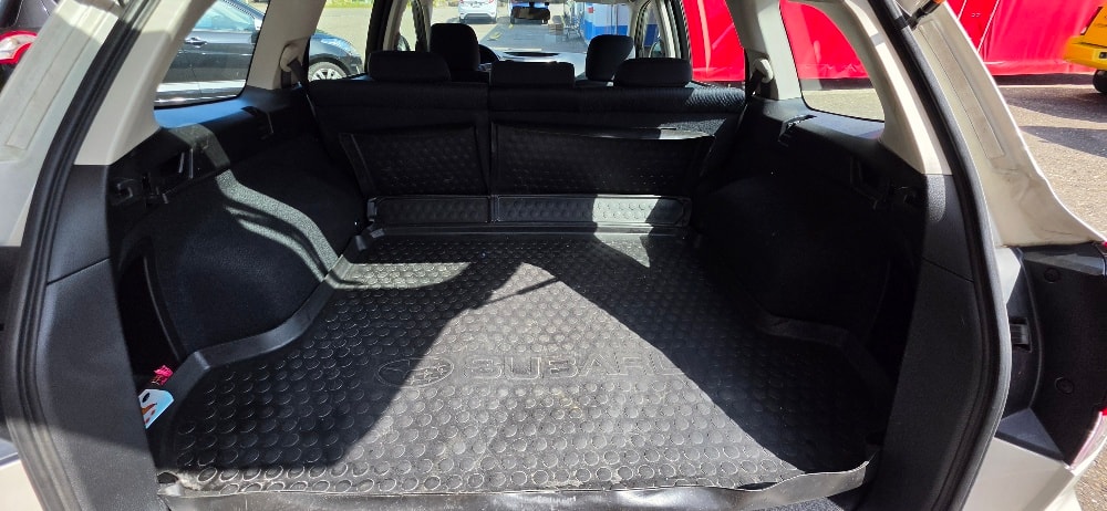 SUBARU Legacy 2.0i Swiss AWD Lineartronic-image-11