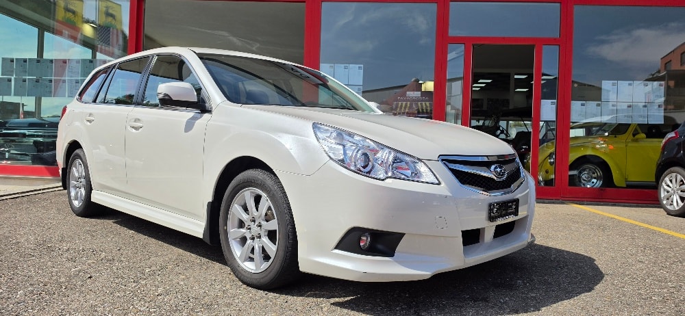 SUBARU Legacy 2.0i Swiss AWD Lineartronic-image-9