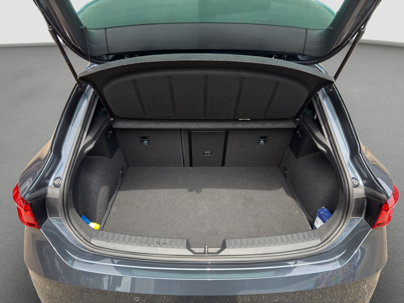 SEAT Leon 1.4 eHybrid pHEV DSG FR-image-14