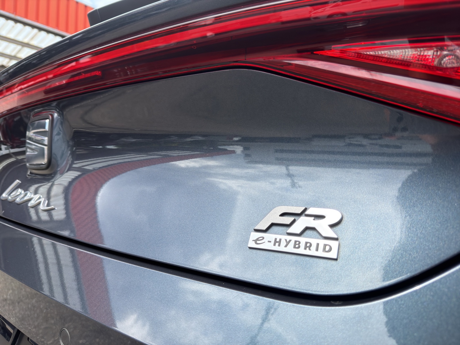 SEAT Leon 1.4 eHybrid pHEV DSG FR-image-17